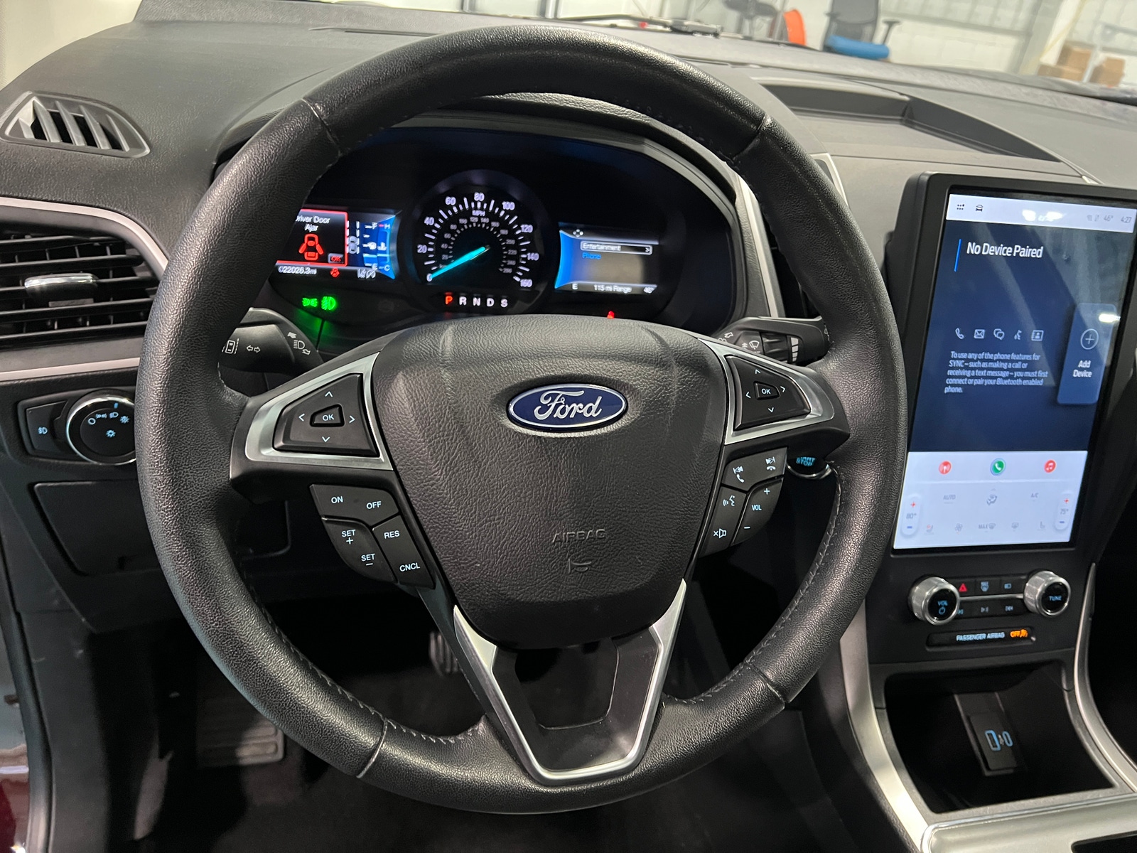 Thumbnail: 2022 Ford Edge - 4