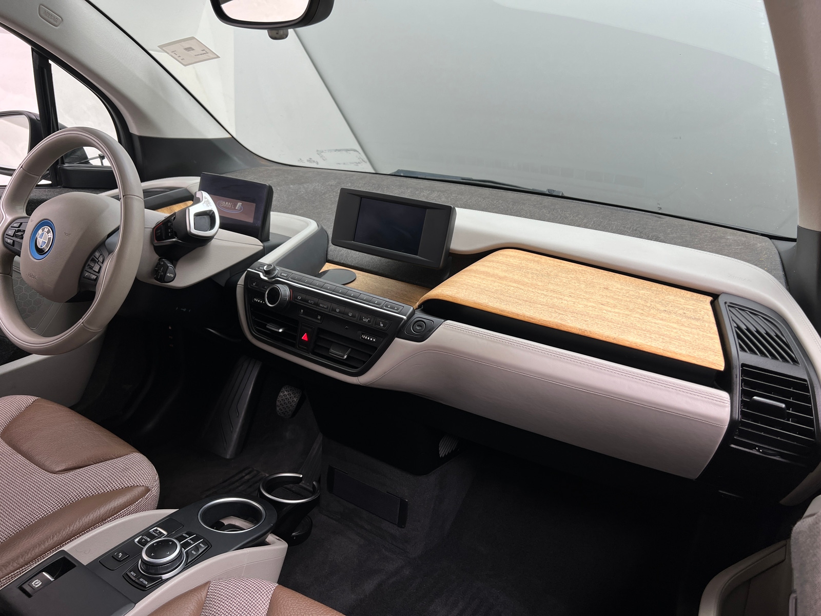 Thumbnail: 2019 BMW i3 - 3