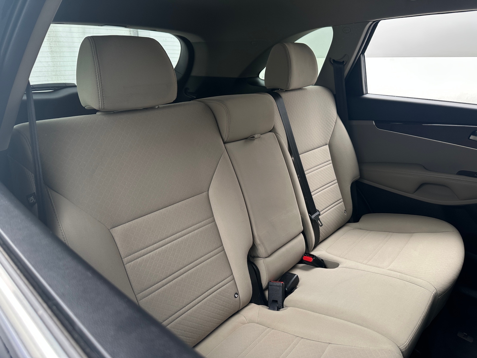 Thumbnail: 2017 Kia Sorento - 6