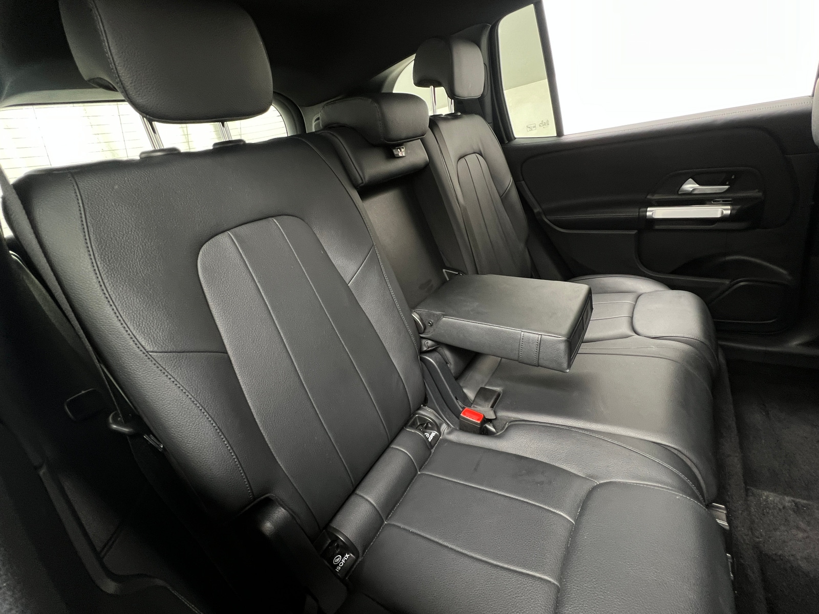 Thumbnail: 2022 Mercedes-Benz GLB - 5