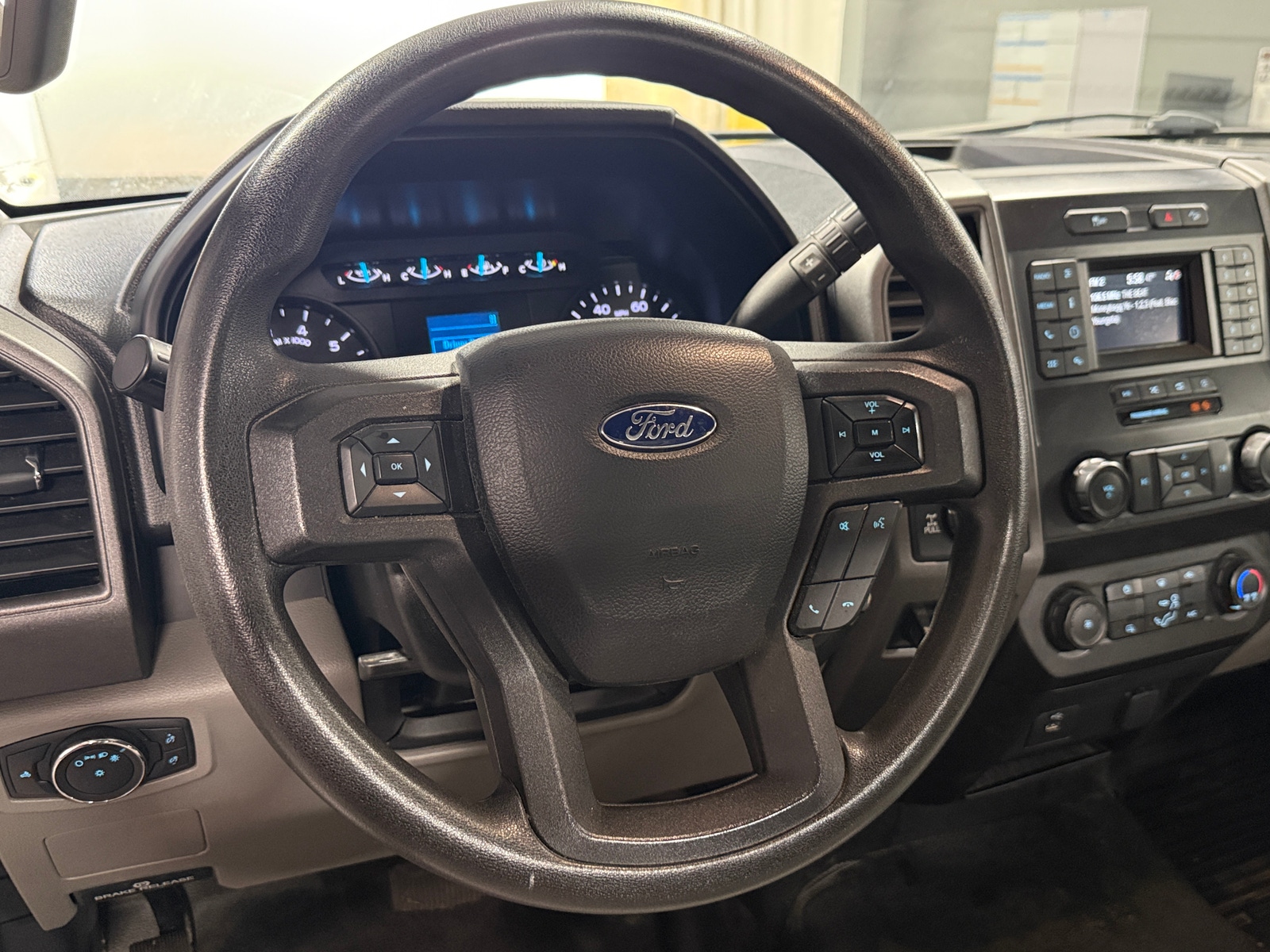 Thumbnail: 2021 Ford Econoline - 5