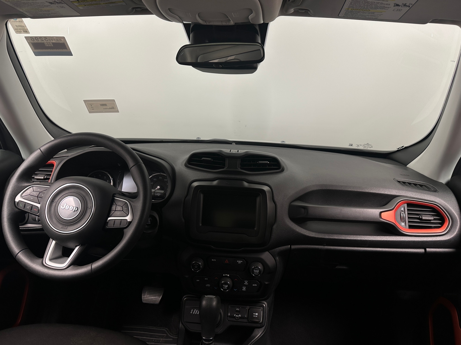 Thumbnail: 2020 Jeep Renegade - 3