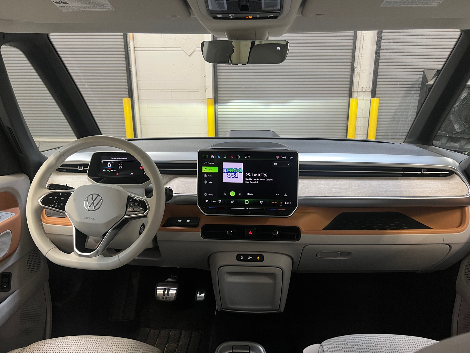 Thumbnail: 2025 Volkswagen ID.Buzz - 2