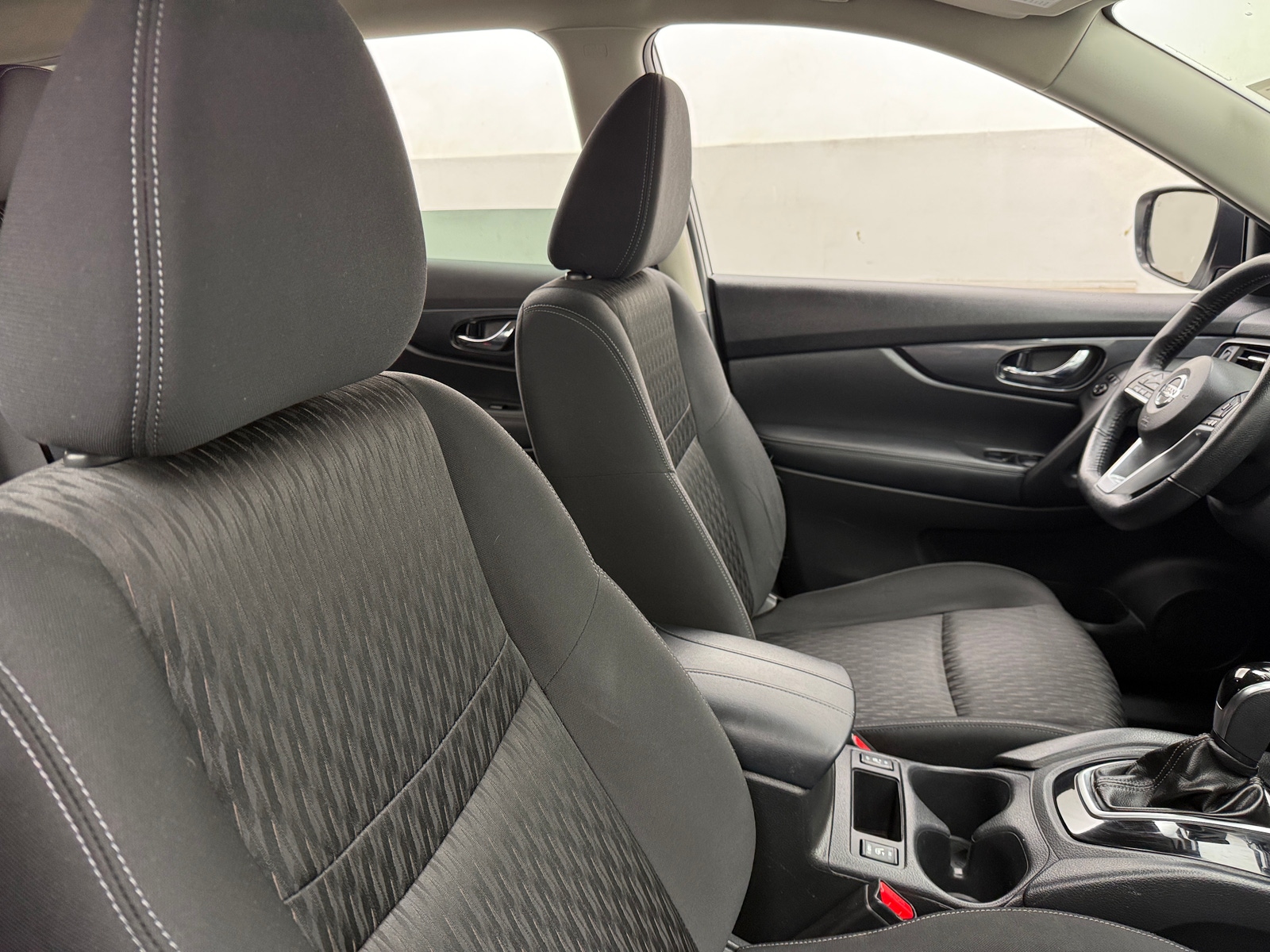 Thumbnail: 2020 Nissan Rogue - 2