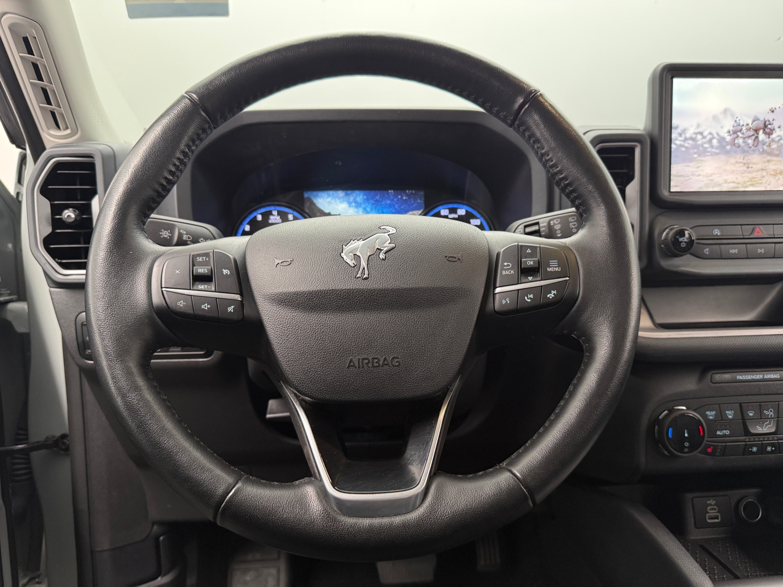 Thumbnail: 2023 Ford Bronco Sport - 4