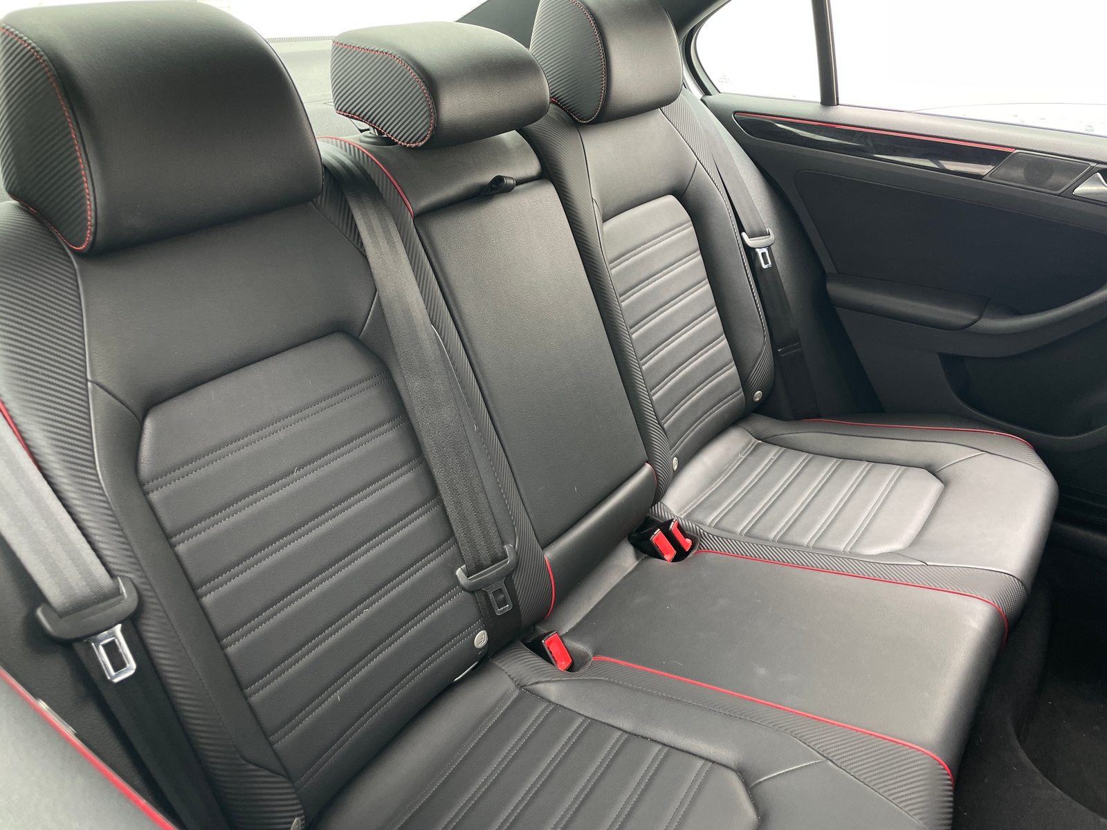 Thumbnail: 2015 Volkswagen Jetta - 5