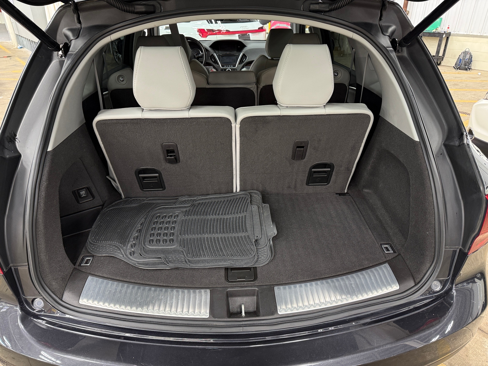 Thumbnail: 2016 Acura MDX - 6