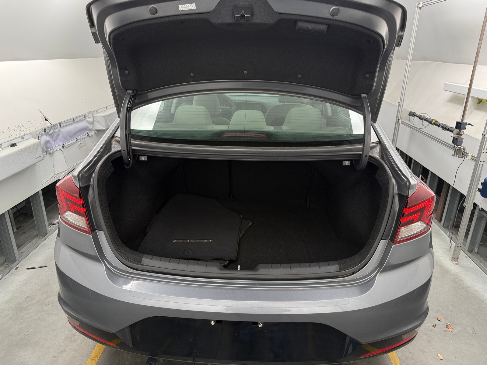 Thumbnail: 2019 Hyundai Elantra - 7