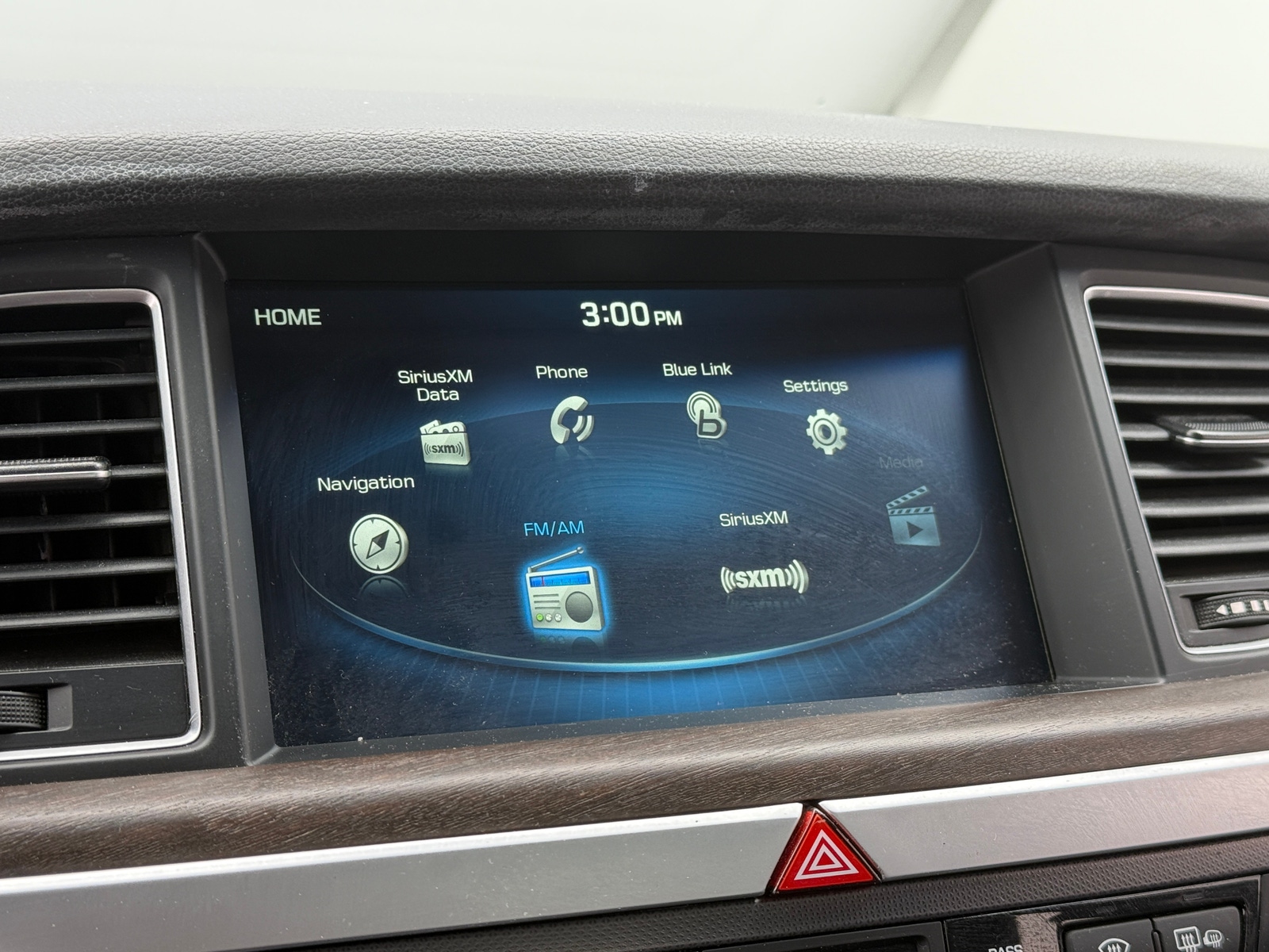 Thumbnail: 2015 Hyundai Genesis - 3