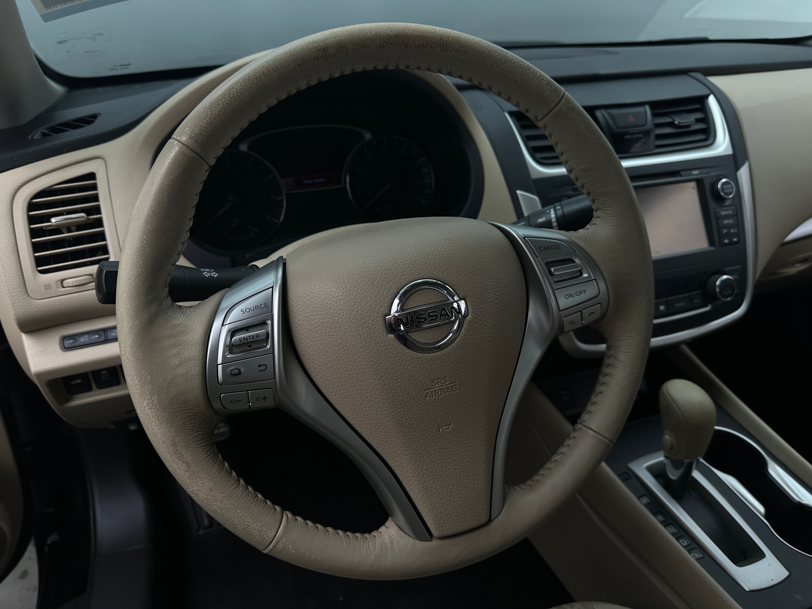 Thumbnail: 2017 Nissan Altima - 5