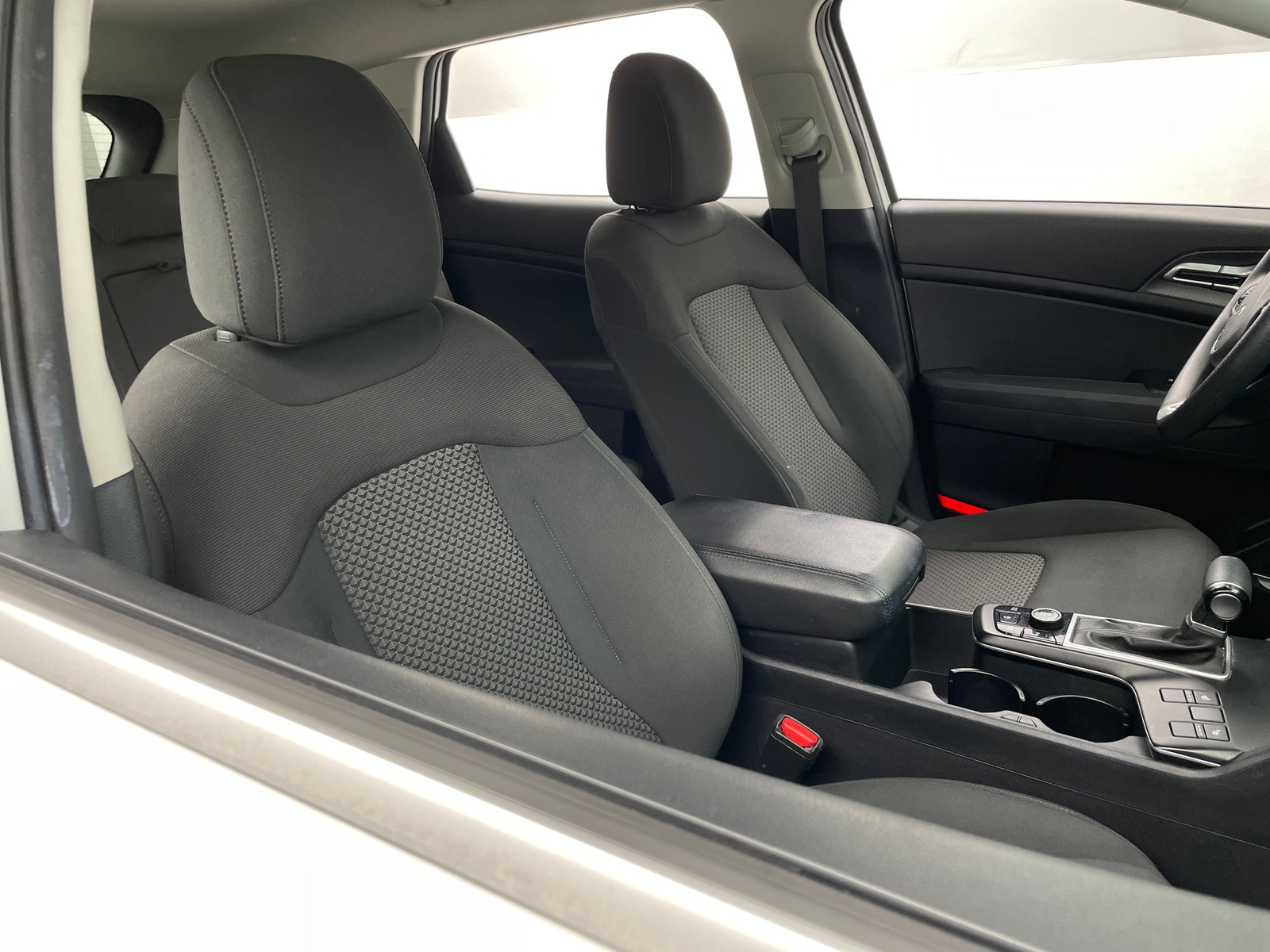 Thumbnail: 2023 Kia Sportage - 2