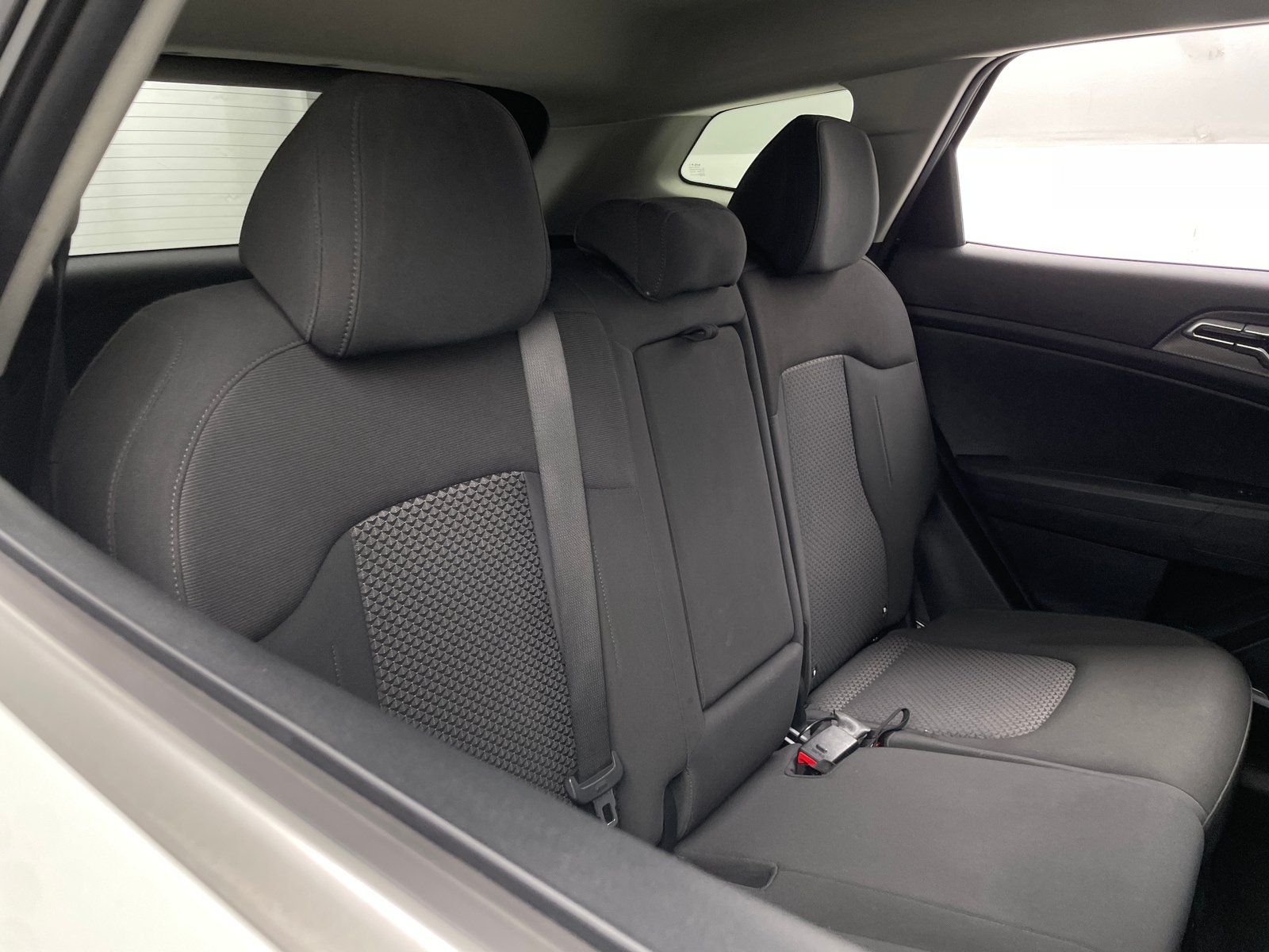 Thumbnail: 2023 Kia Sportage - 6