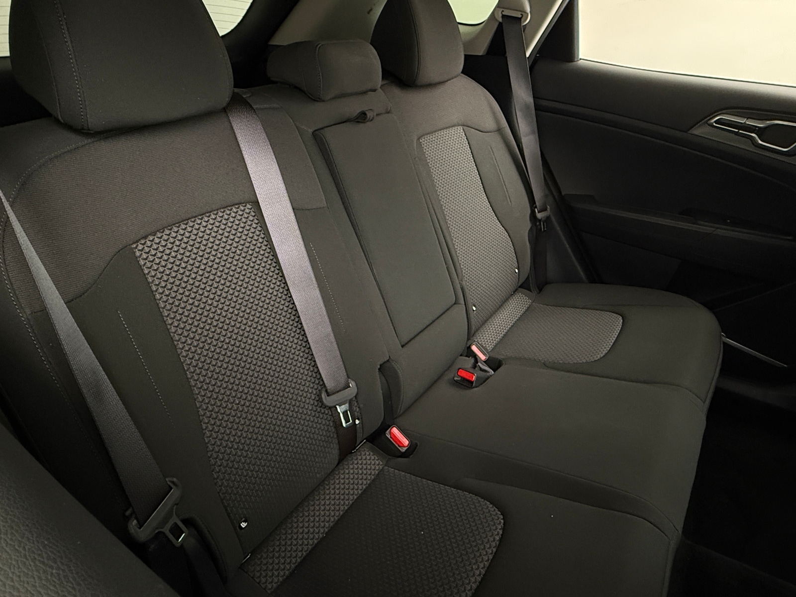 Thumbnail: 2024 Kia Sportage - 6