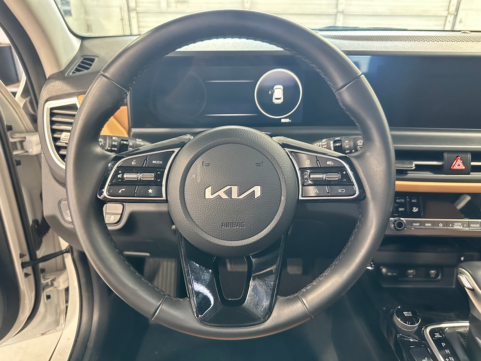 Thumbnail: 2024 Kia Seltos - 4