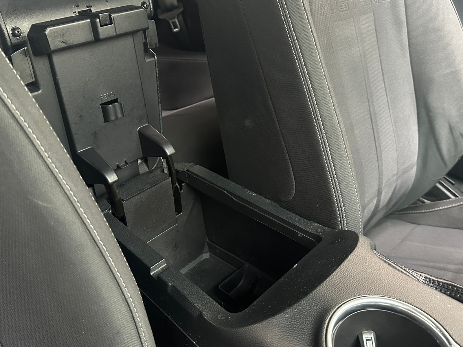 Thumbnail: 2018 Ford Mustang - 7