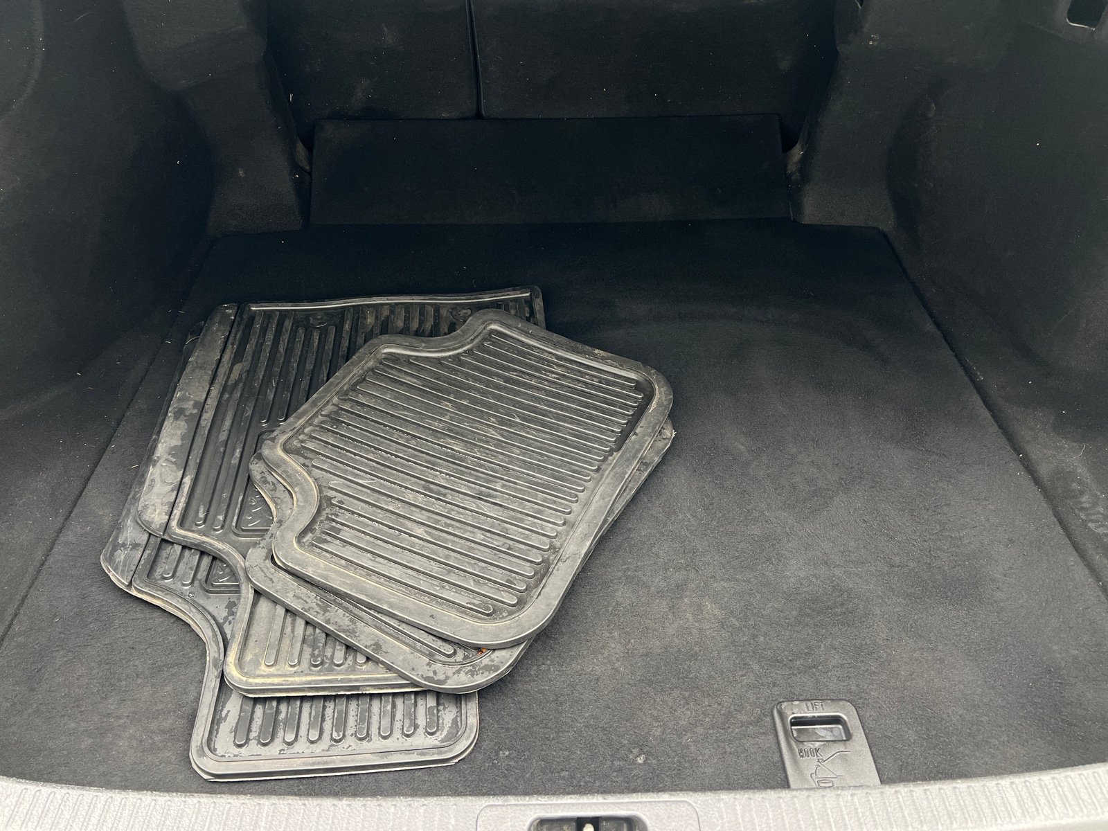 Thumbnail: 2018 Toyota Camry - 6