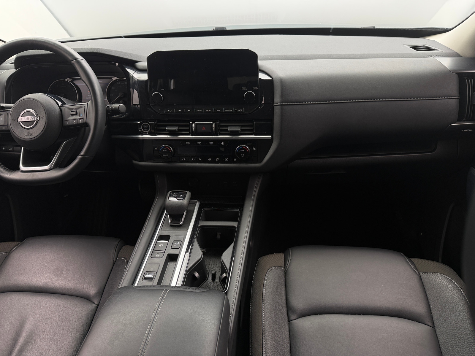 Thumbnail: 2024 Nissan Pathfinder - 2