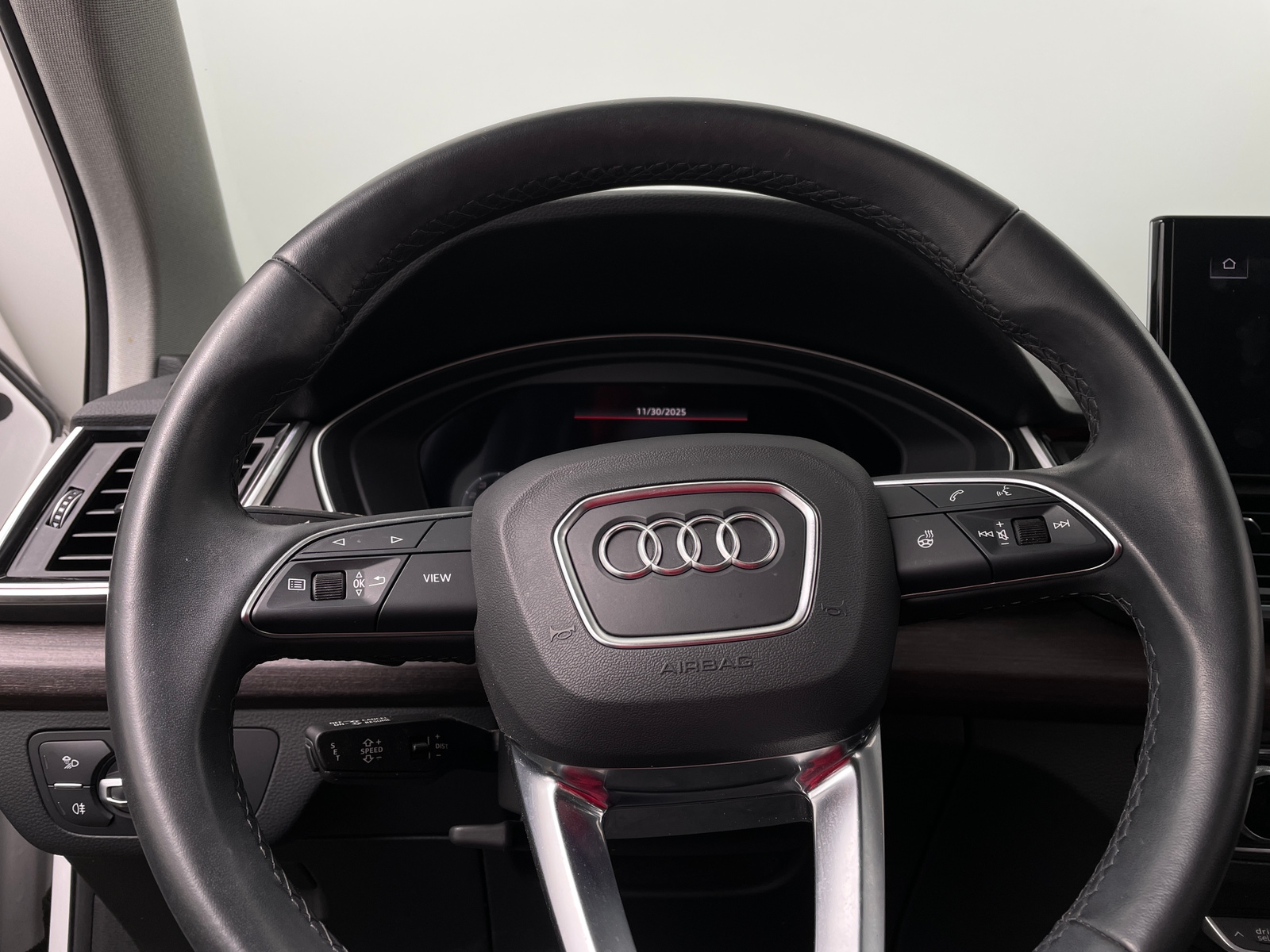 Thumbnail: 2021 Audi Q5 - 4