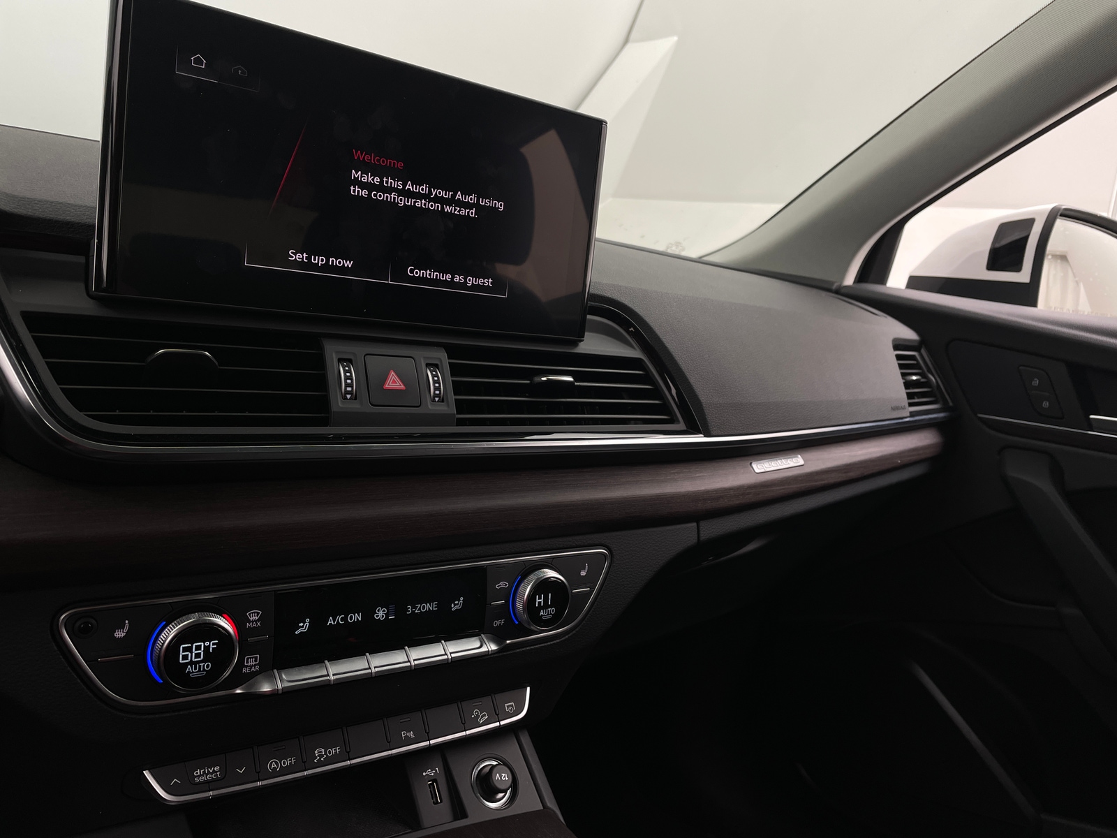 Thumbnail: 2021 Audi Q5 - 3