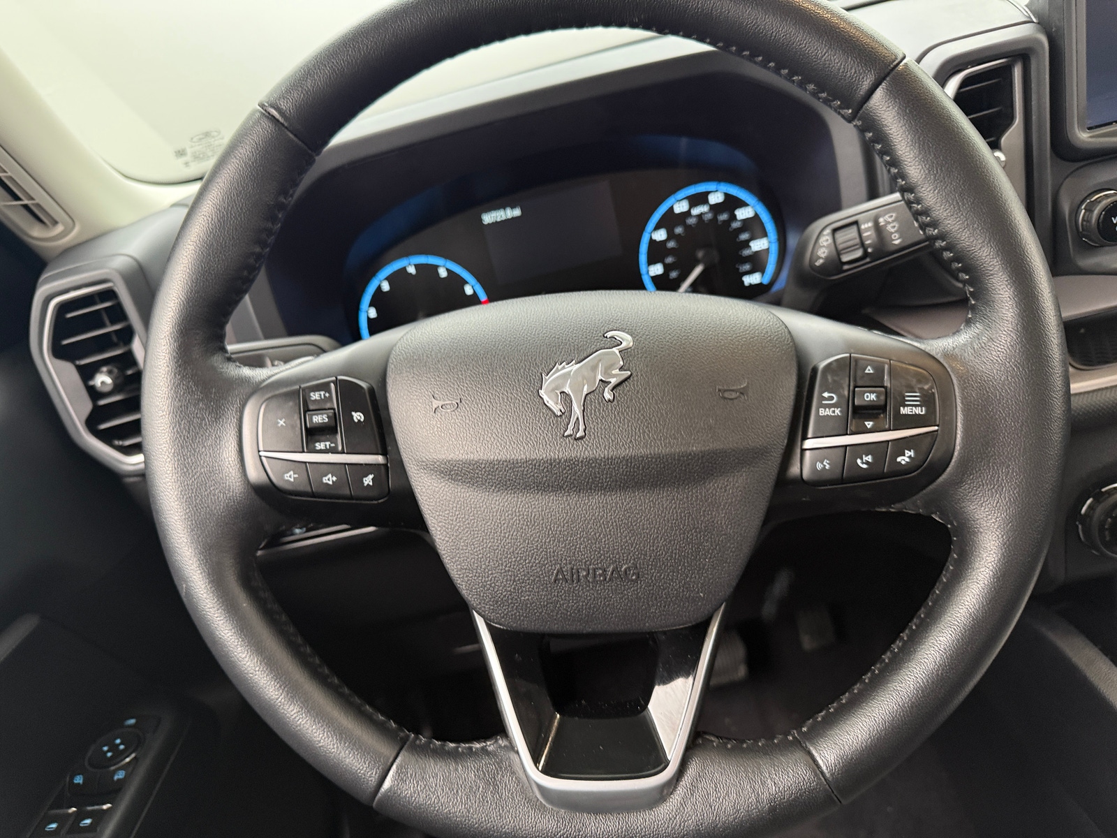 Thumbnail: 2023 Ford Bronco Sport - 5