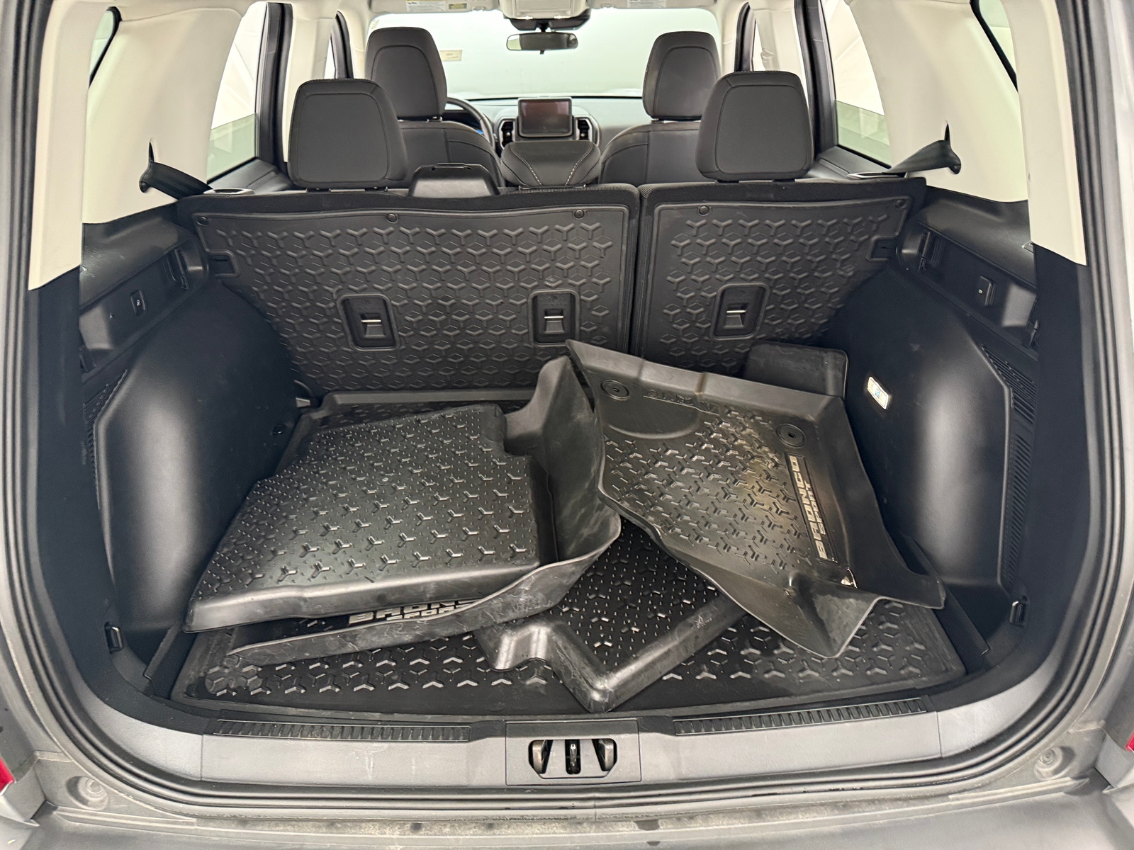 Thumbnail: 2023 Ford Bronco Sport - 7