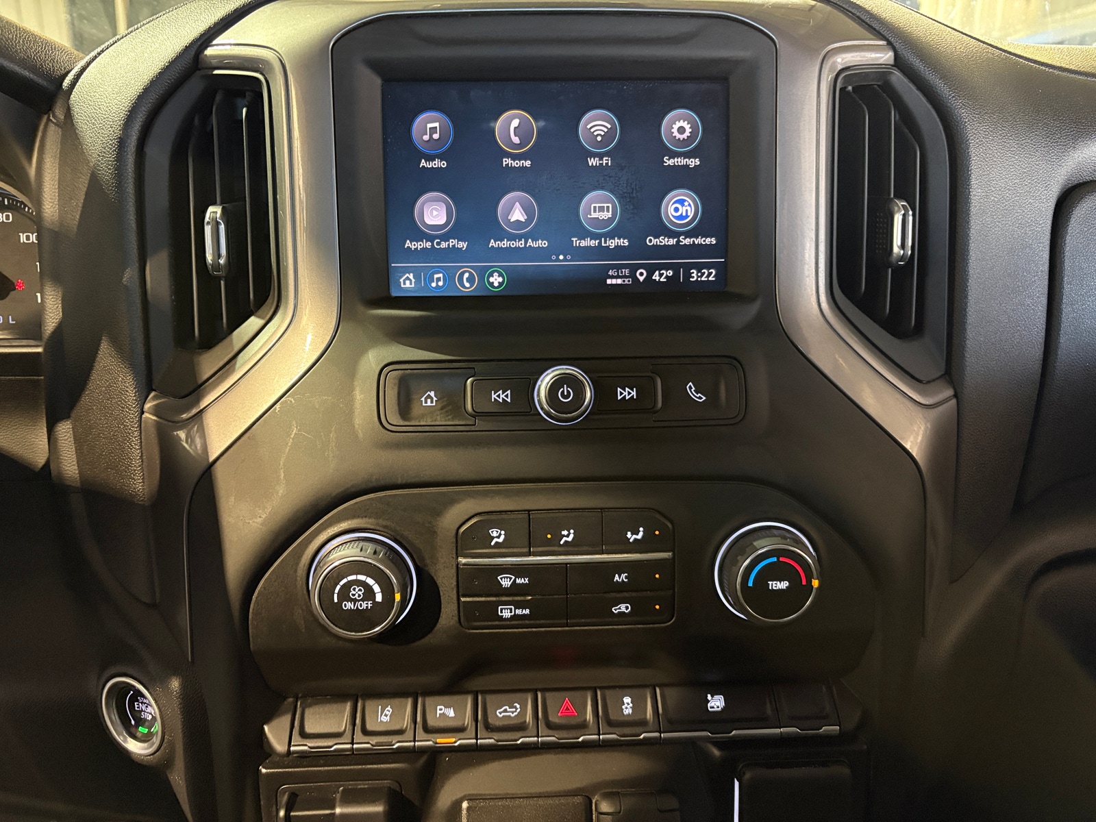 Thumbnail: 2024 Chevrolet Silverado 2500 - 4