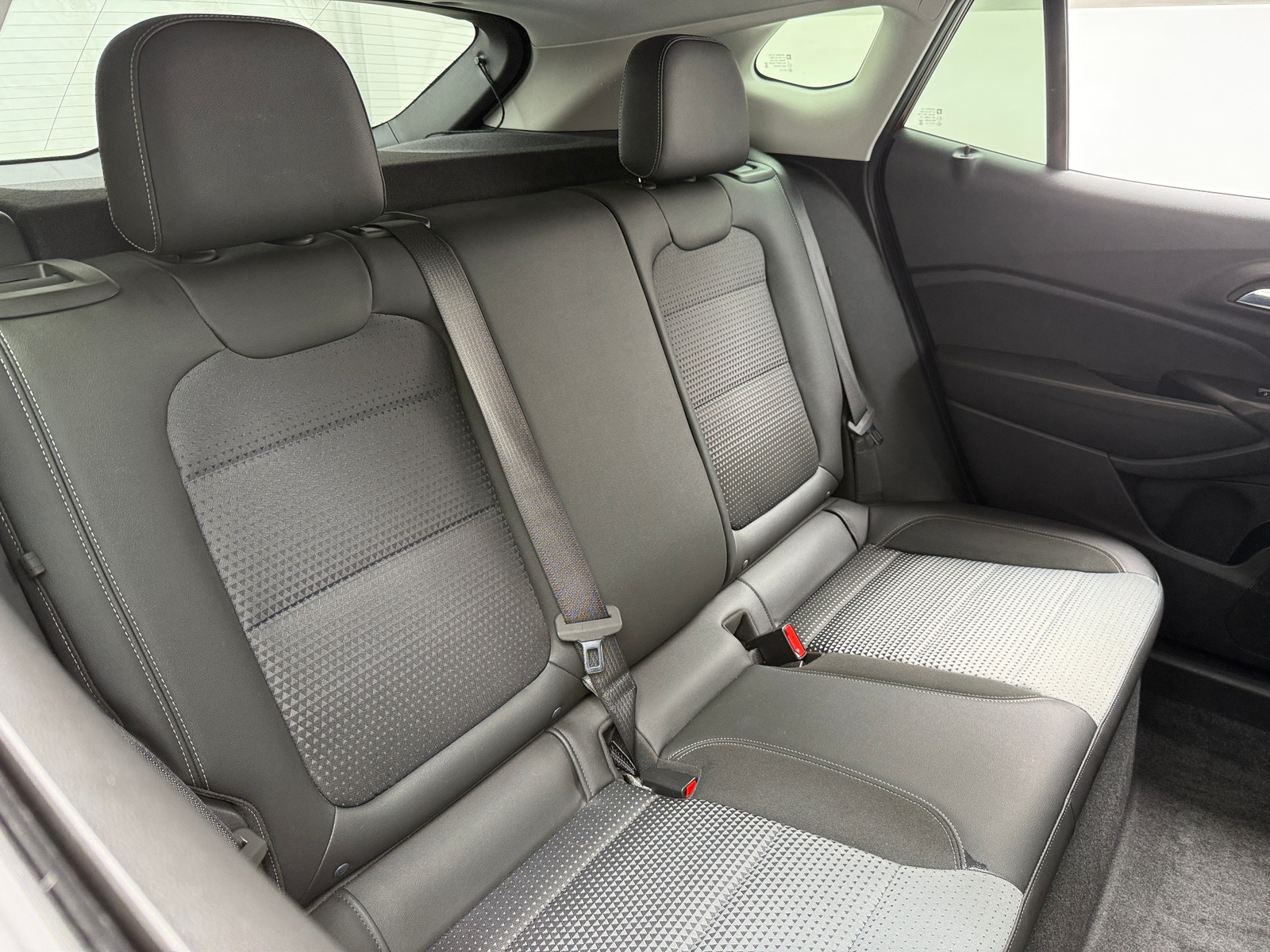 Thumbnail: 2025 Chevrolet Trax - 6