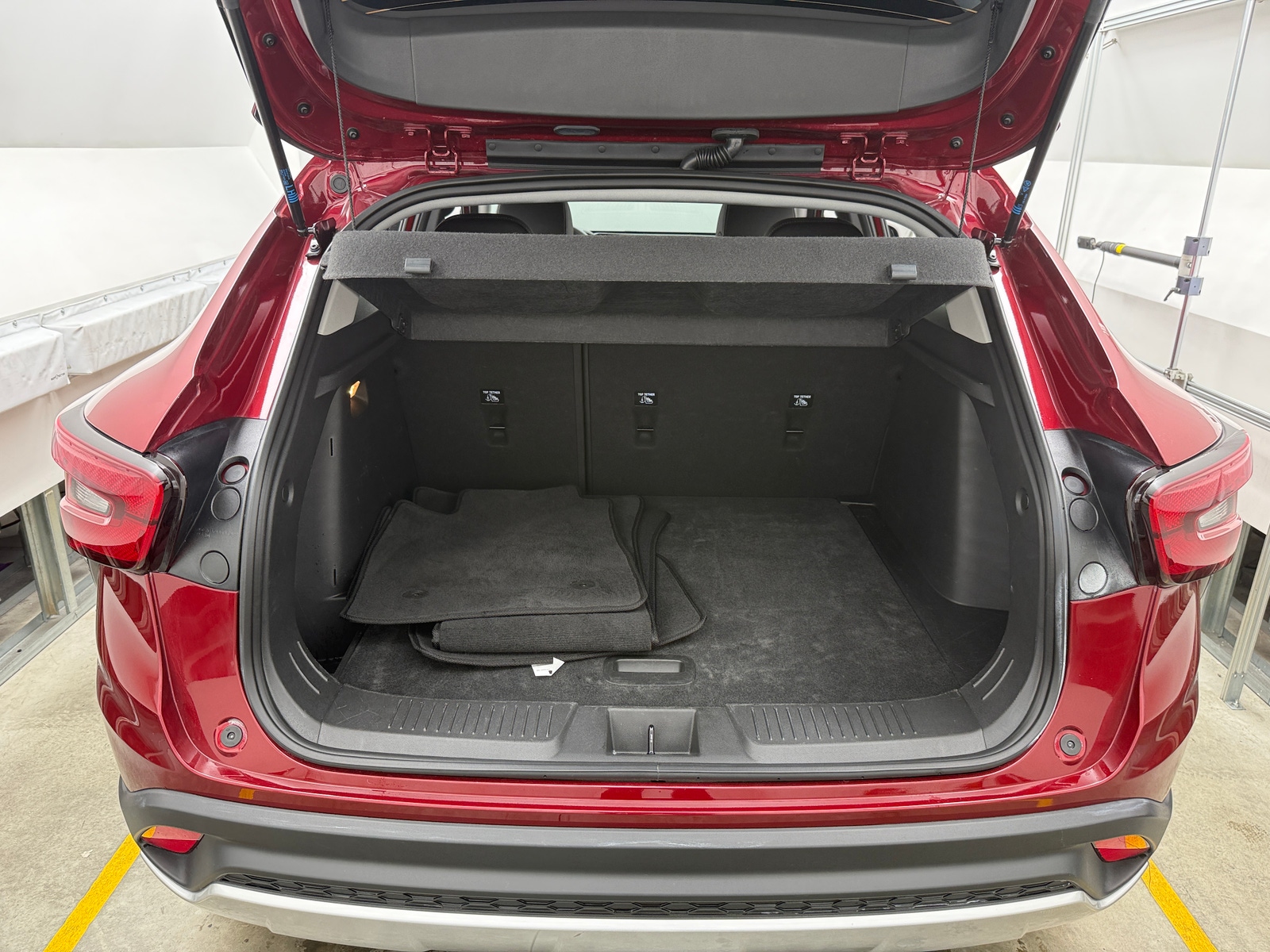 Thumbnail: 2025 Chevrolet Trax - 7