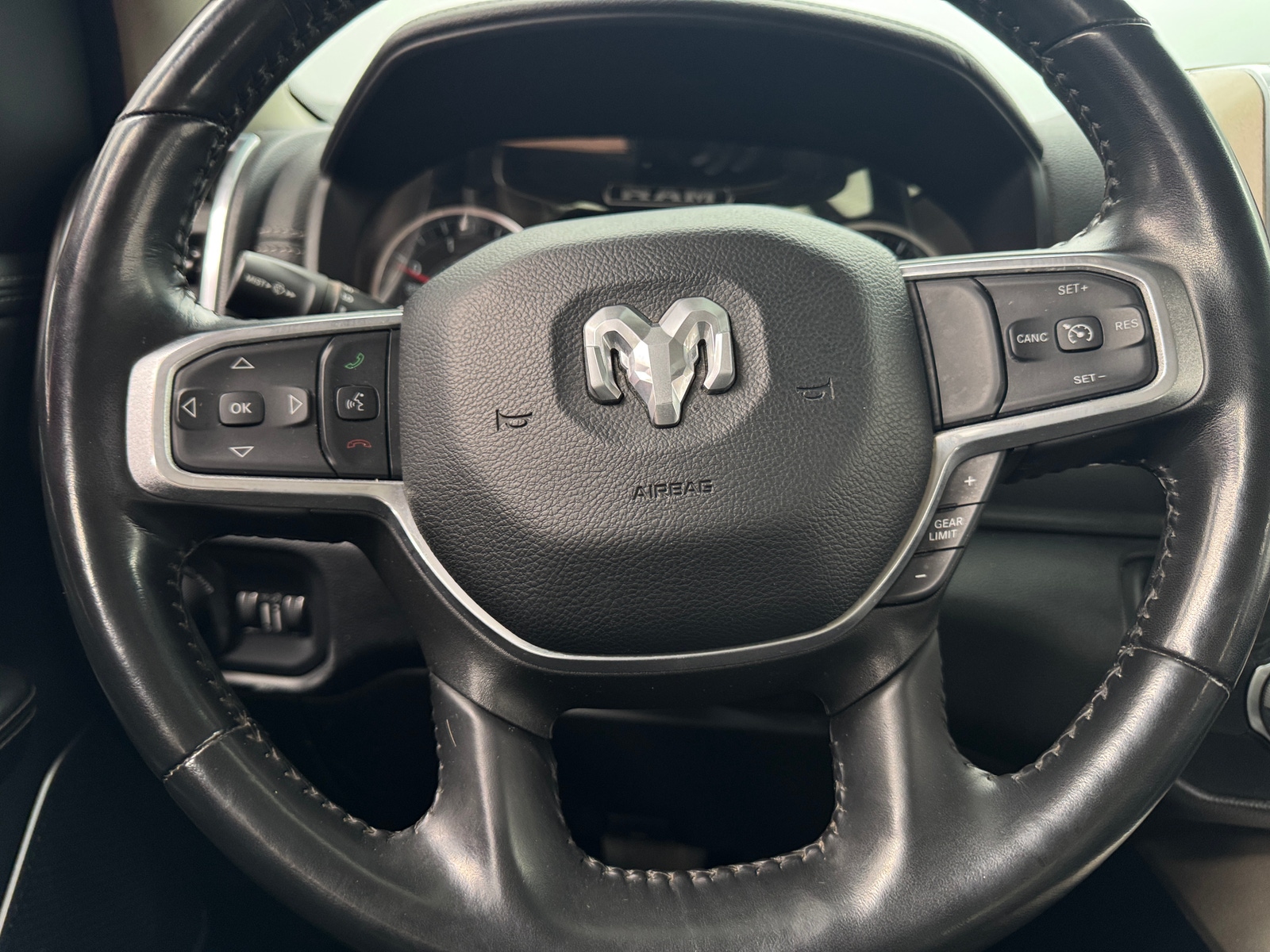 Thumbnail: 2022 RAM 1500 - 4