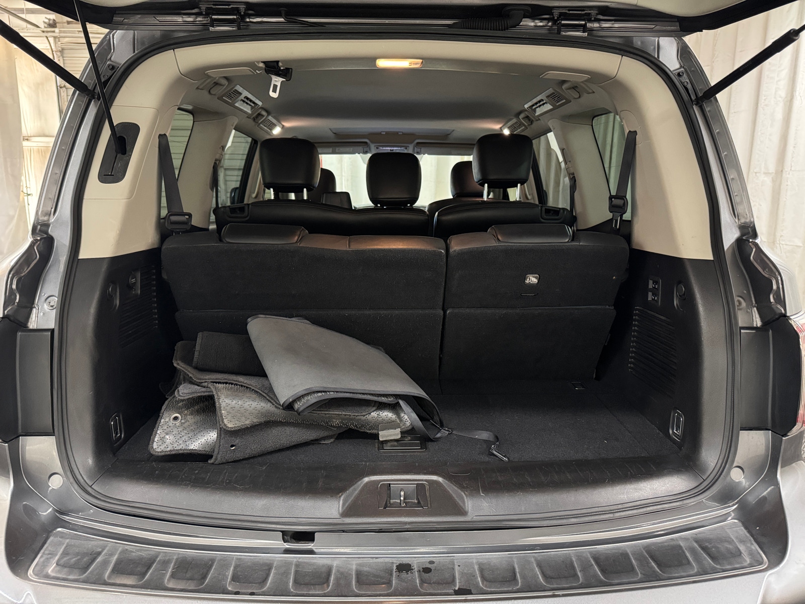 Thumbnail: 2019 Nissan Armada - 6