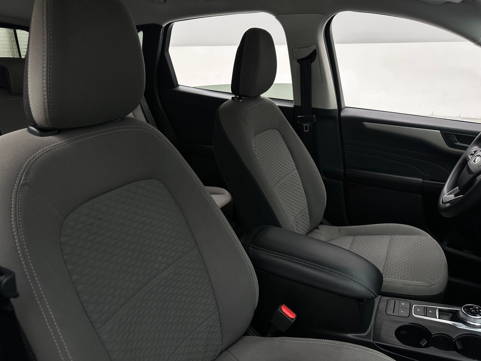 Thumbnail: 2022 Ford Escape - 2