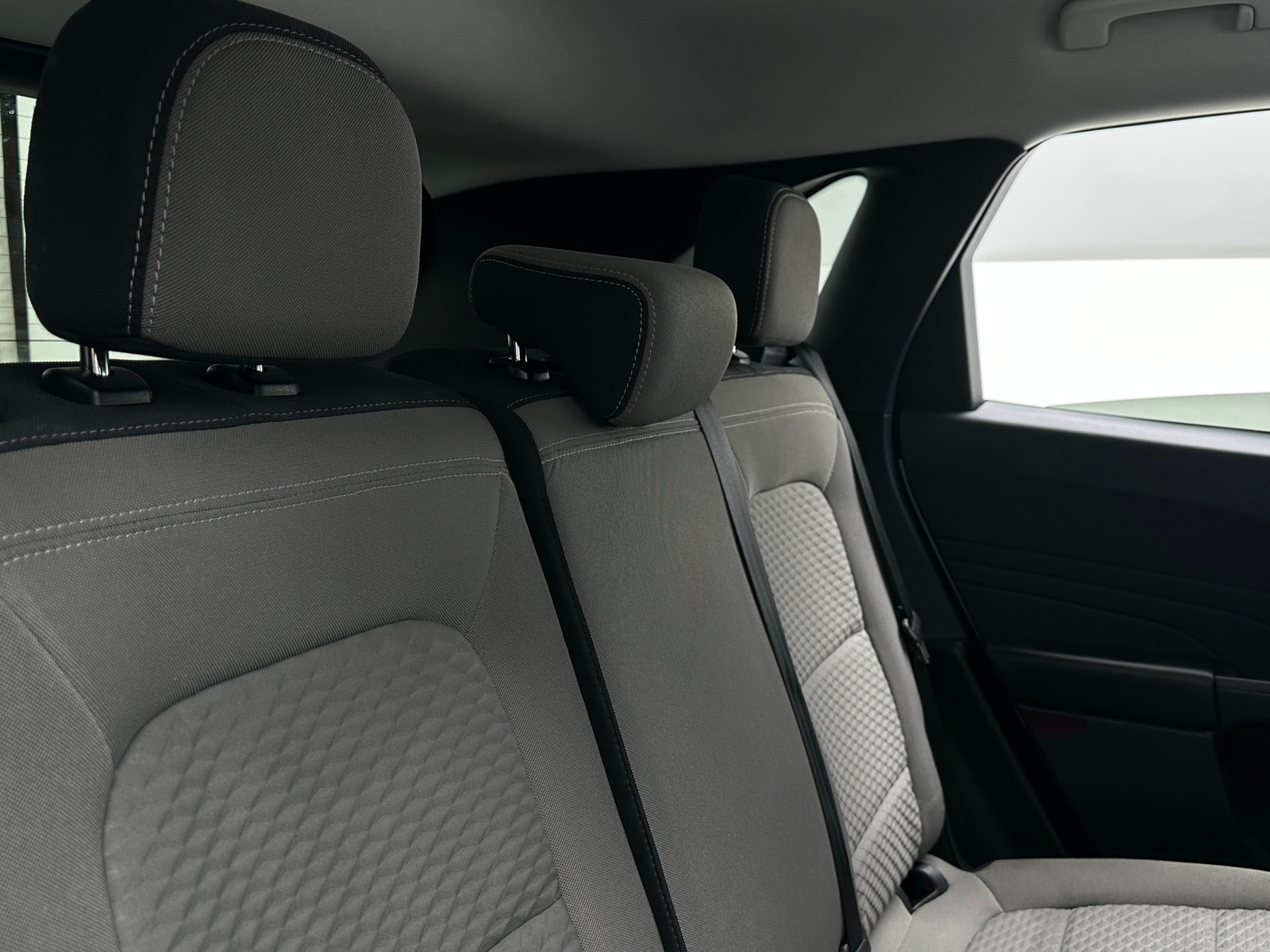 Thumbnail: 2022 Ford Escape - 6