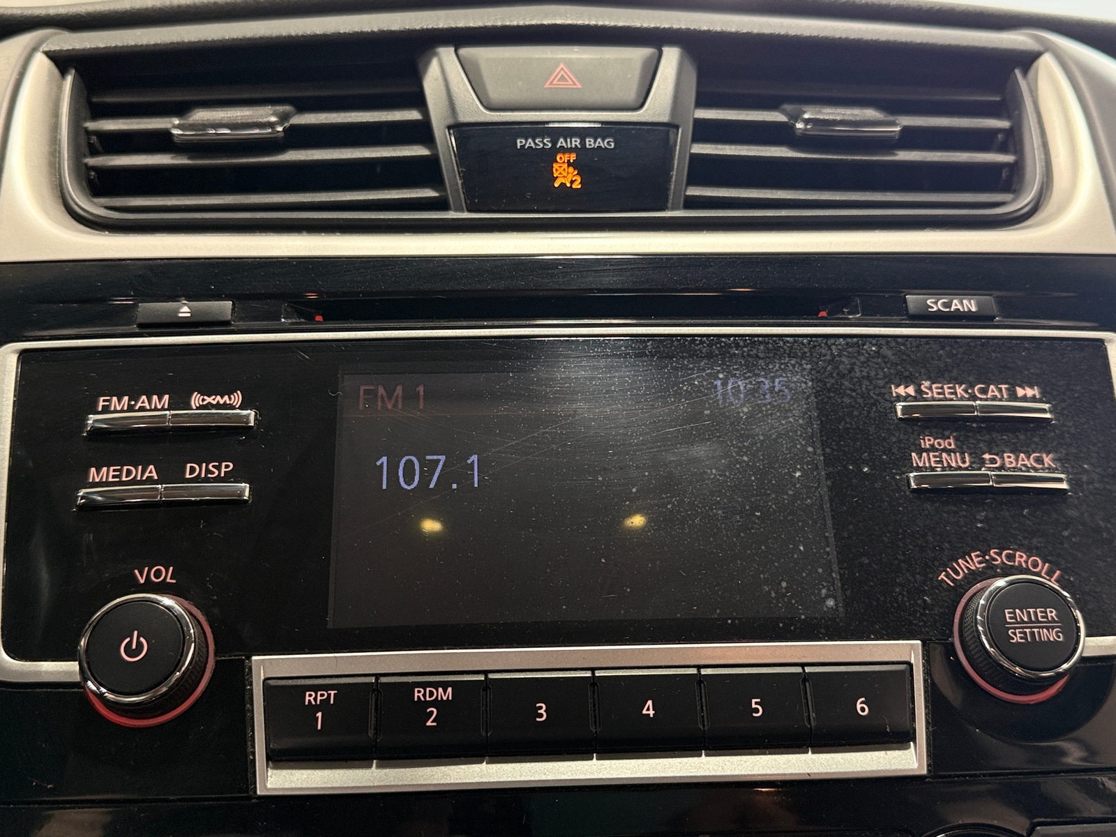 Thumbnail: 2018 Nissan Altima - 4