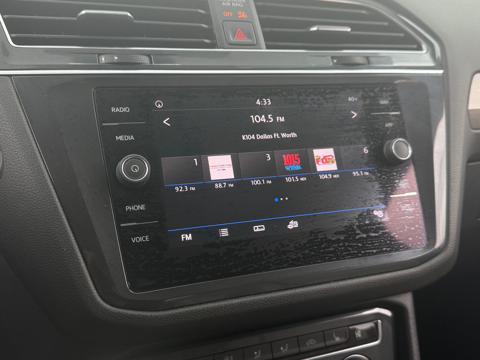 Thumbnail: 2019 Volkswagen Tiguan - 3