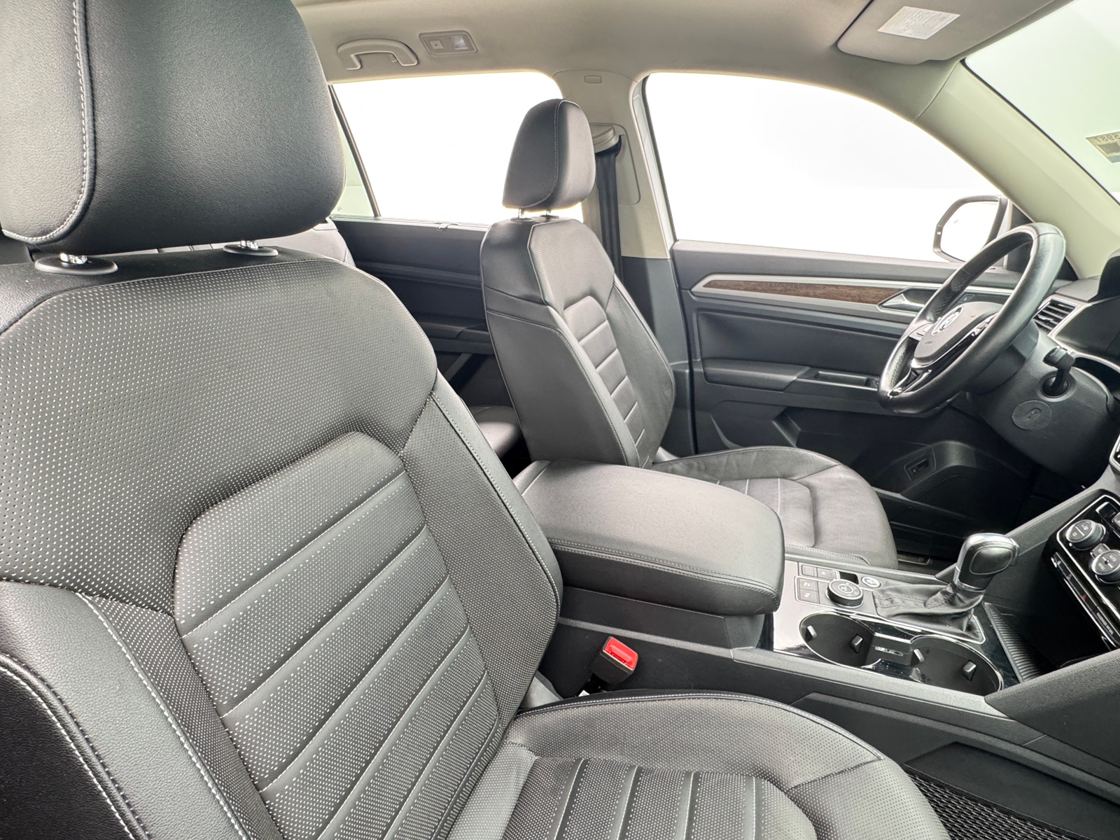 Thumbnail: 2018 Volkswagen Atlas - 2