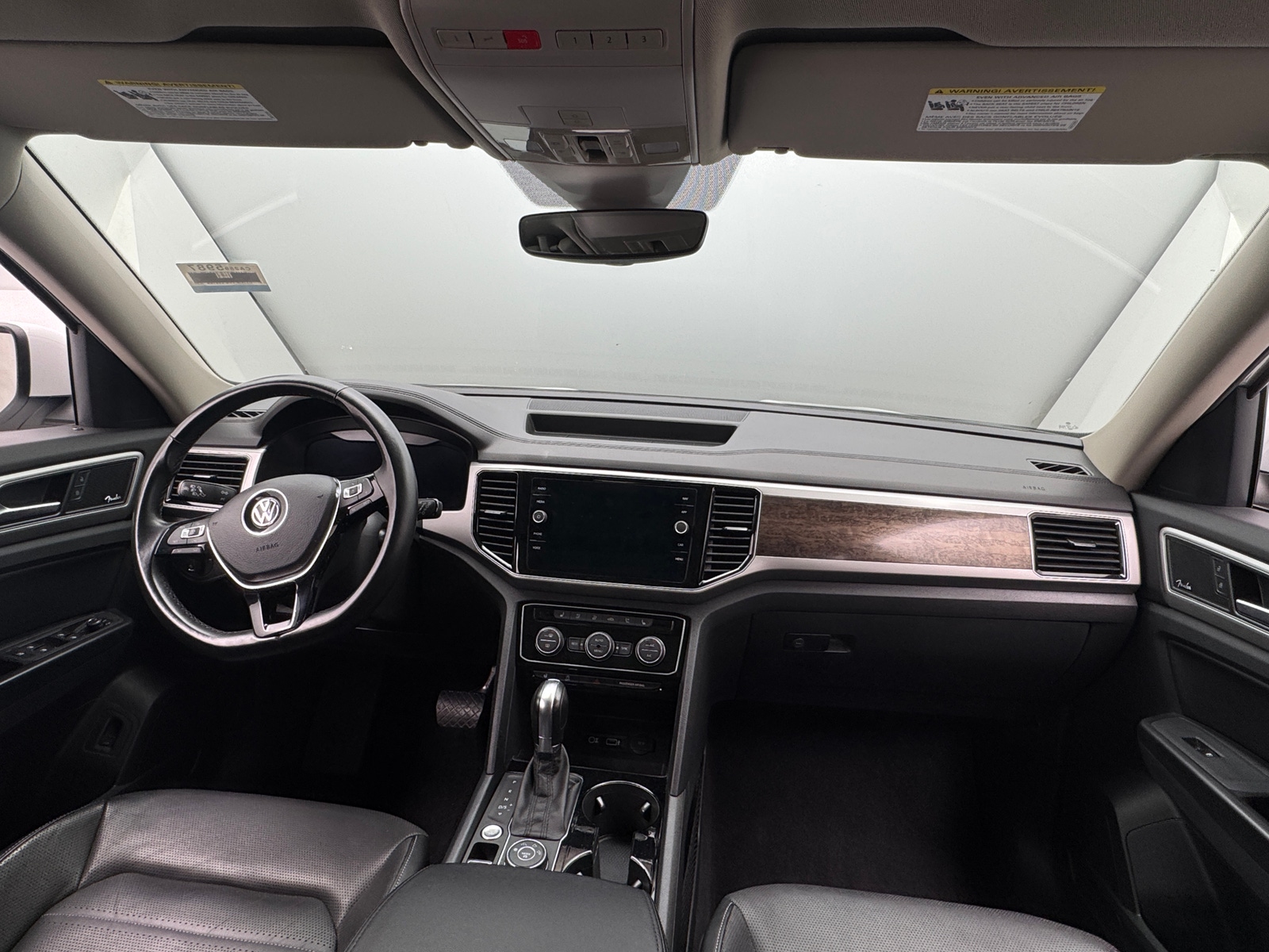 Thumbnail: 2018 Volkswagen Atlas - 3