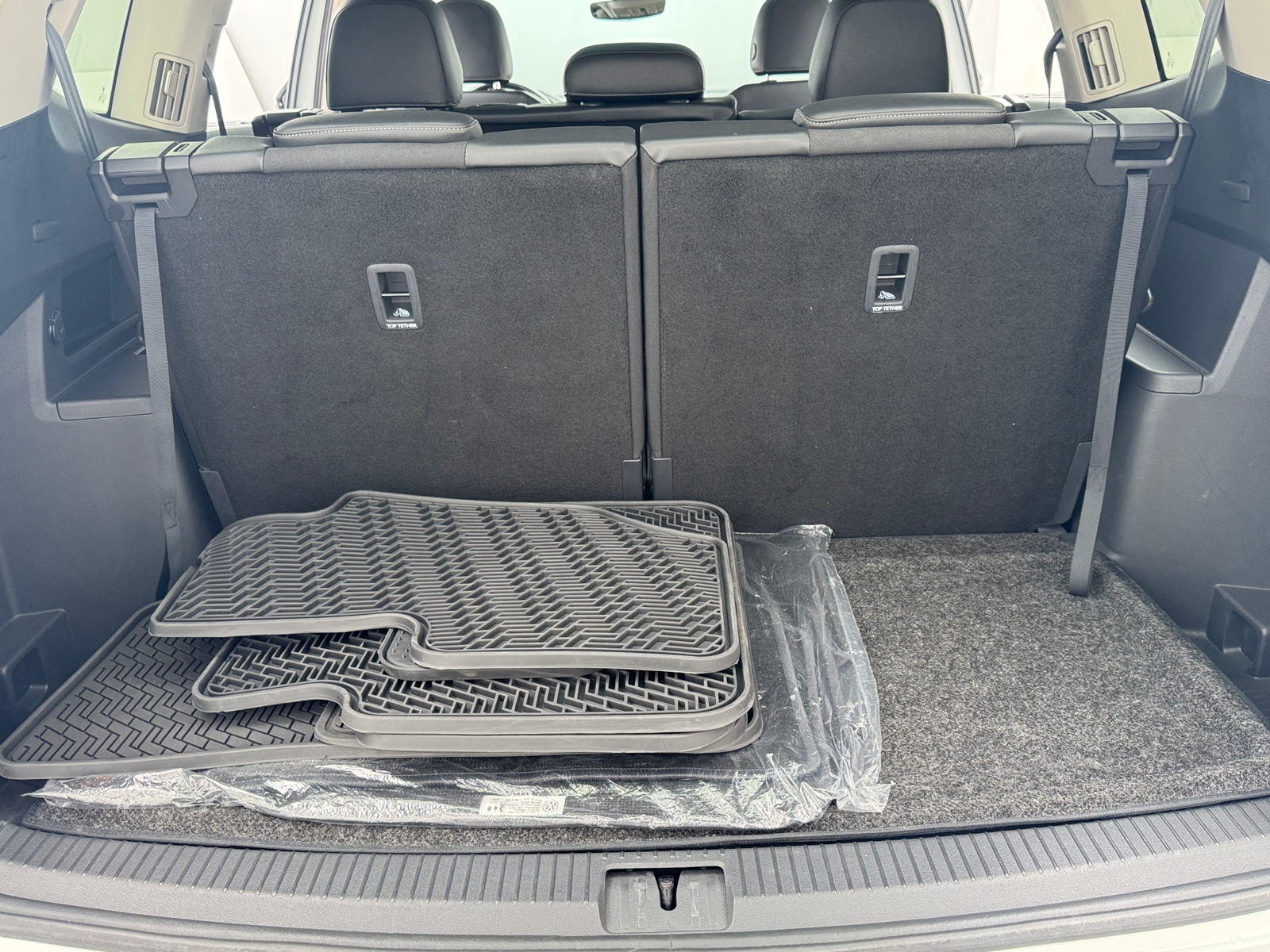 Thumbnail: 2018 Volkswagen Atlas - 7