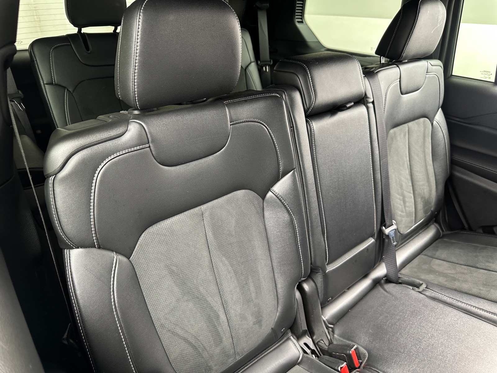 Thumbnail: 2024 Jeep Grand Cherokee L - 5