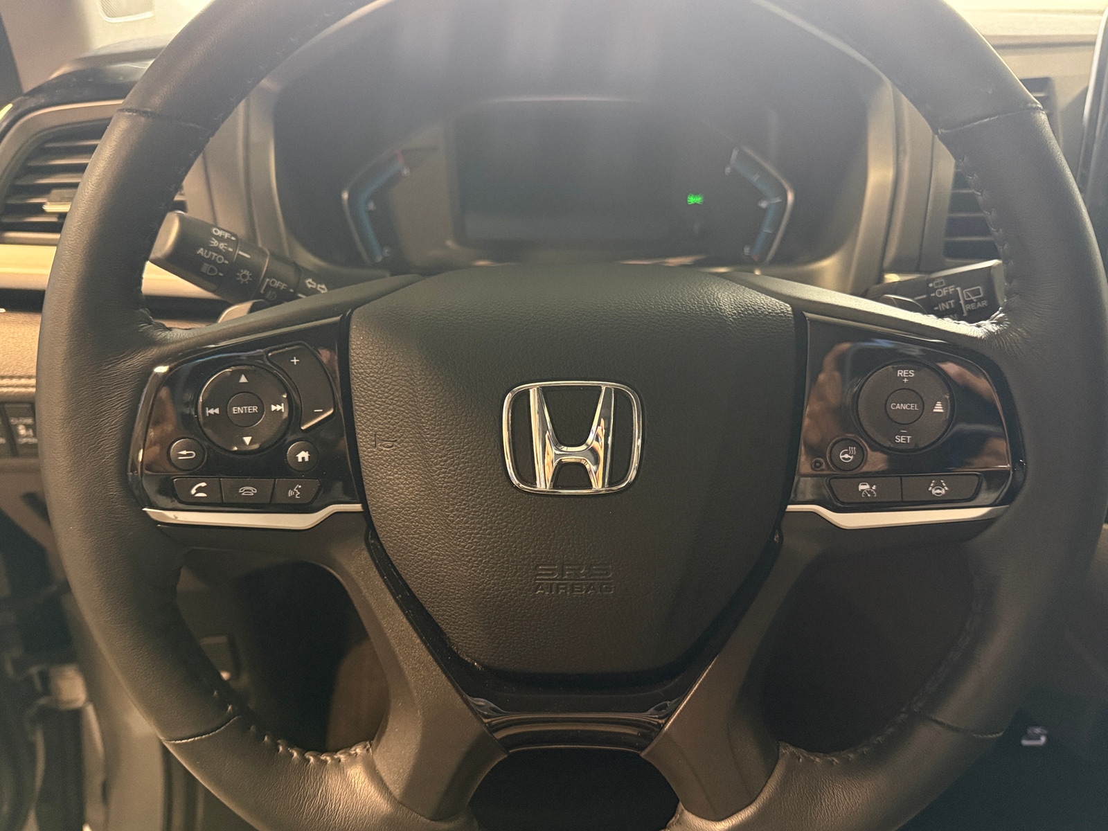 Thumbnail: 2023 Honda Odyssey - 4