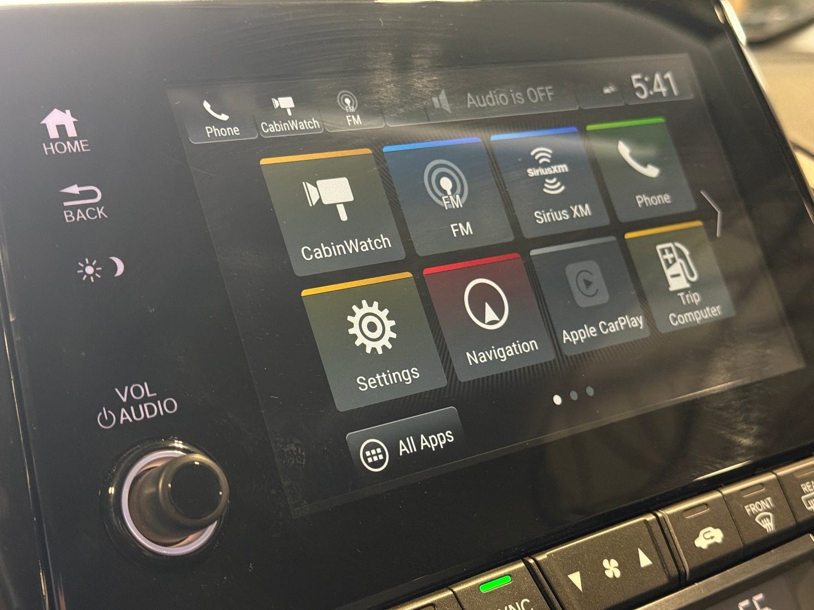 Thumbnail: 2023 Honda Odyssey - 3