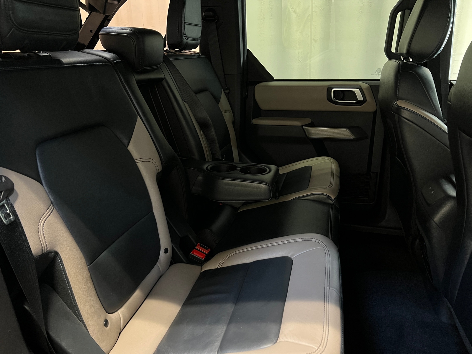 Thumbnail: 2022 Ford Bronco - 6