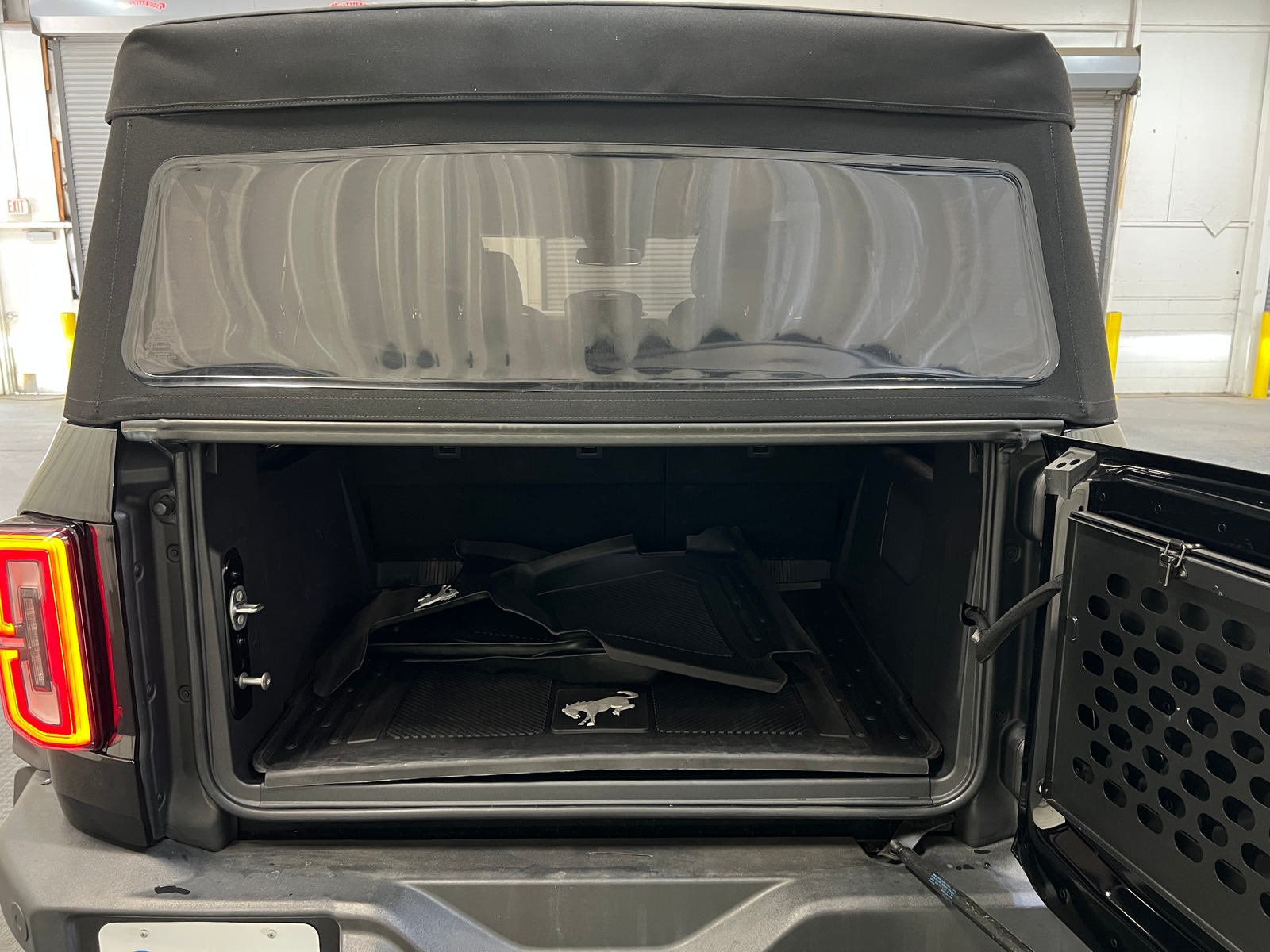 Thumbnail: 2022 Ford Bronco - 7