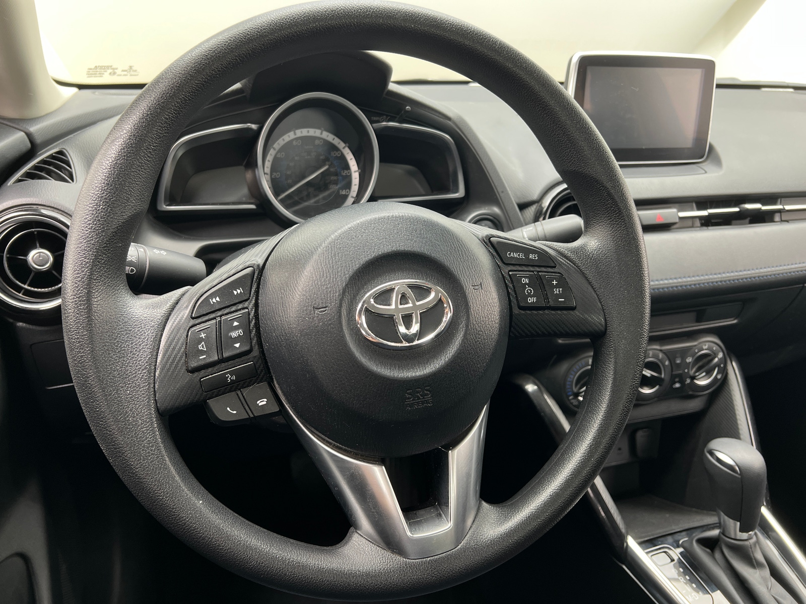 Thumbnail: 2017 Toyota Yaris iA - 5