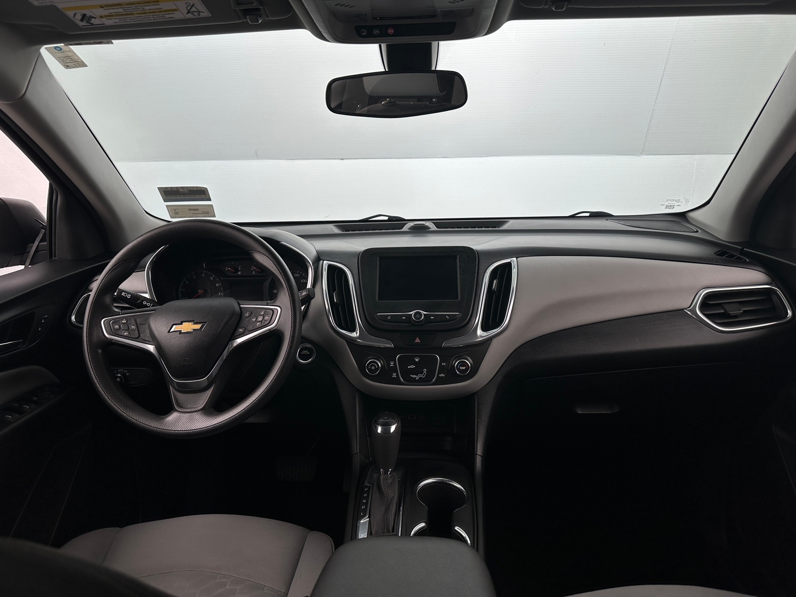 Thumbnail: 2019 Chevrolet Equinox - 3