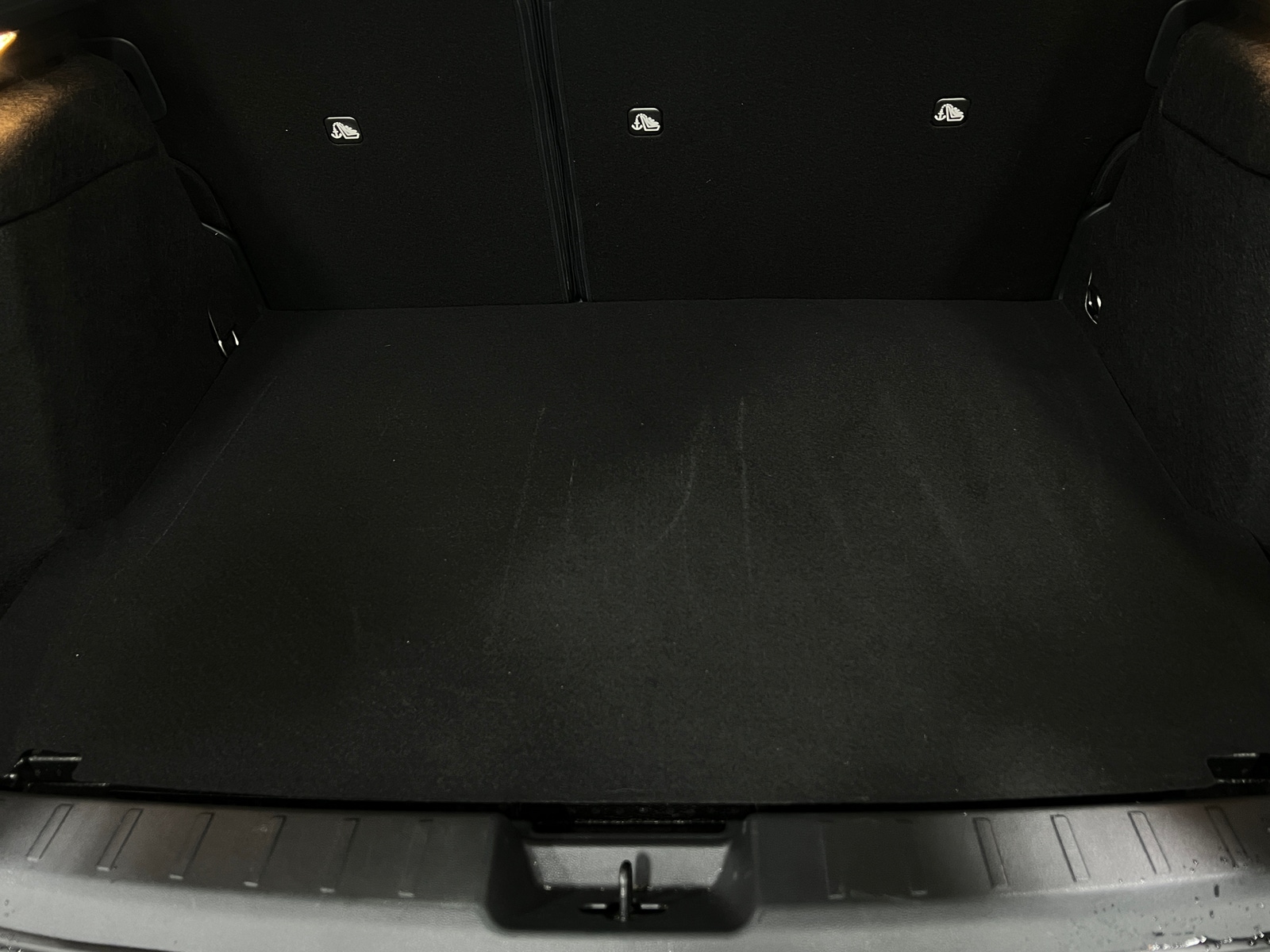 Thumbnail: 2025 Nissan Kicks - 7