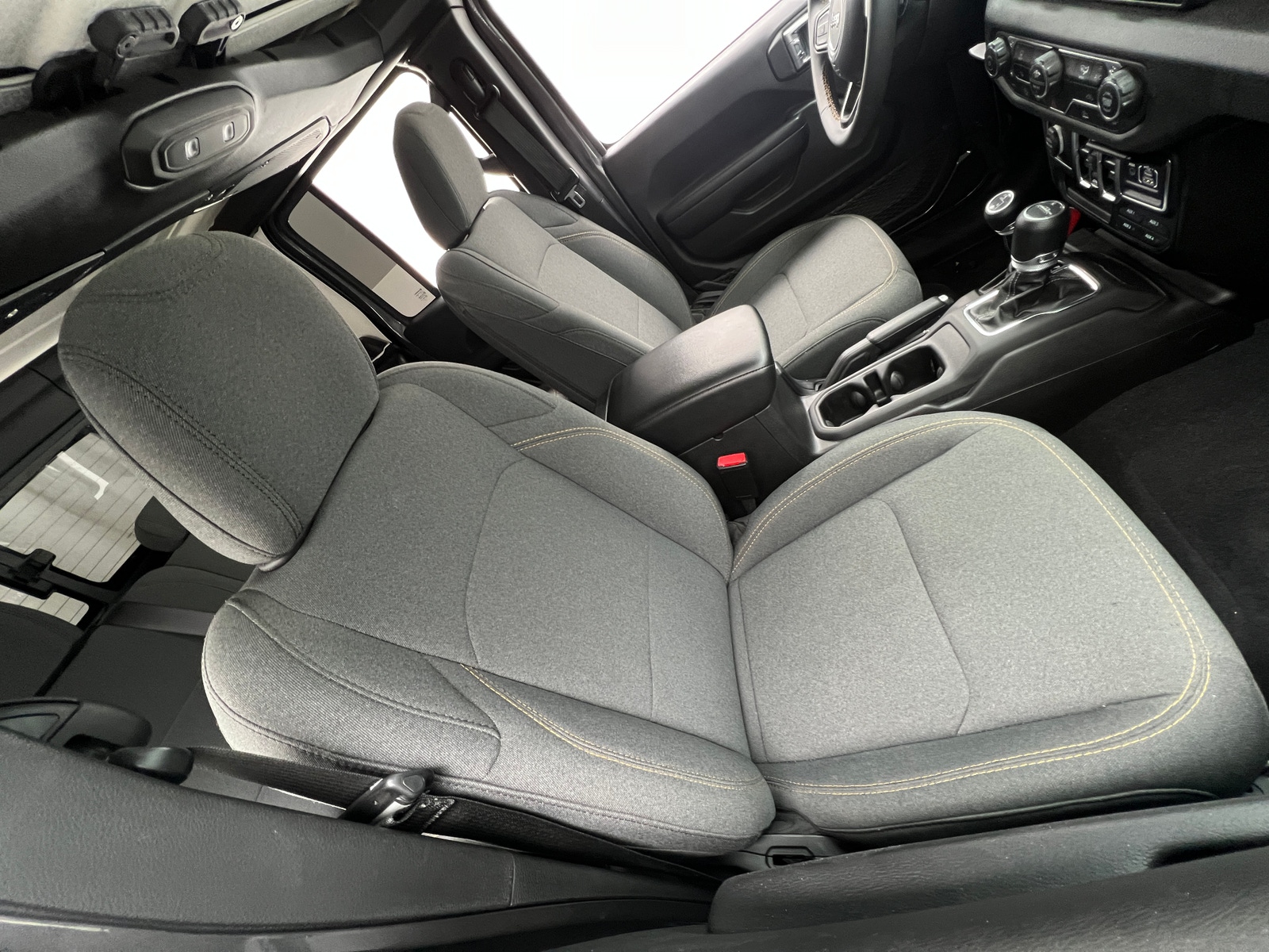 Thumbnail: 2024 Jeep Gladiator - 2