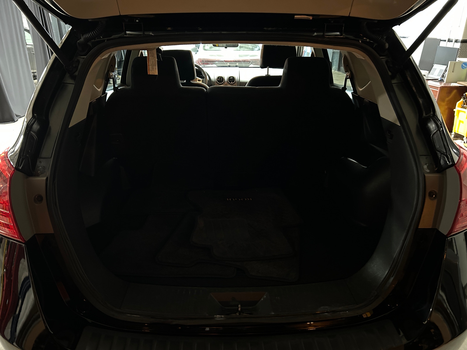 Thumbnail: 2013 Nissan Rogue - 7