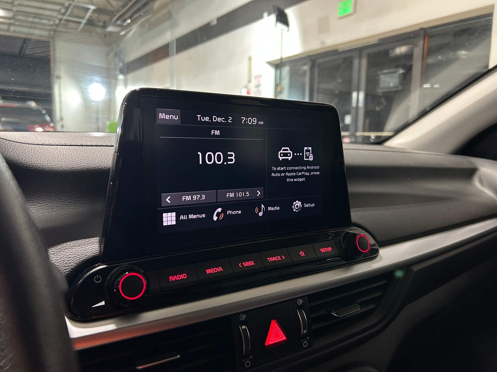 Thumbnail: 2024 Kia Forte - 4