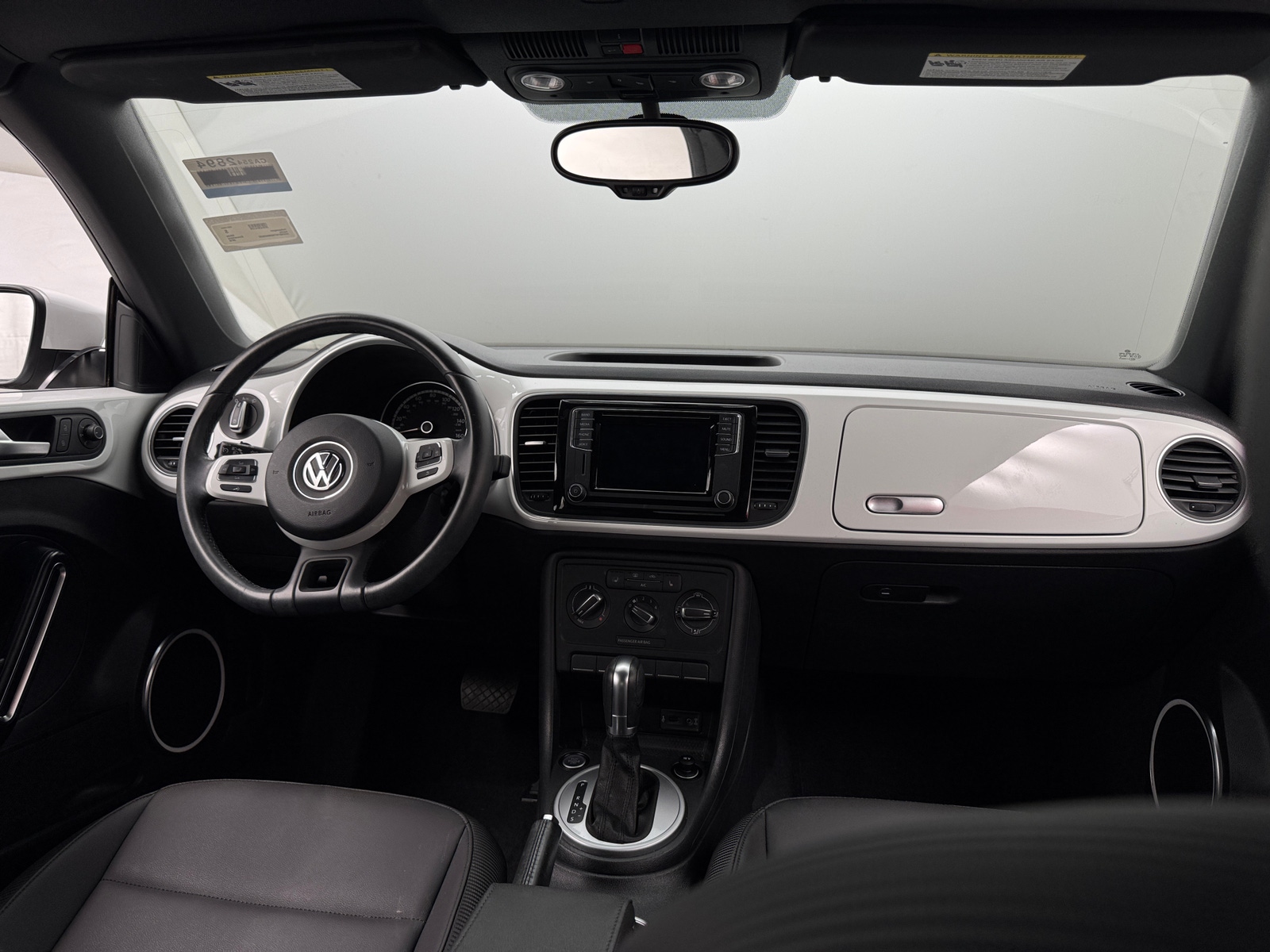 Thumbnail: 2016 Volkswagen Beetle - 2