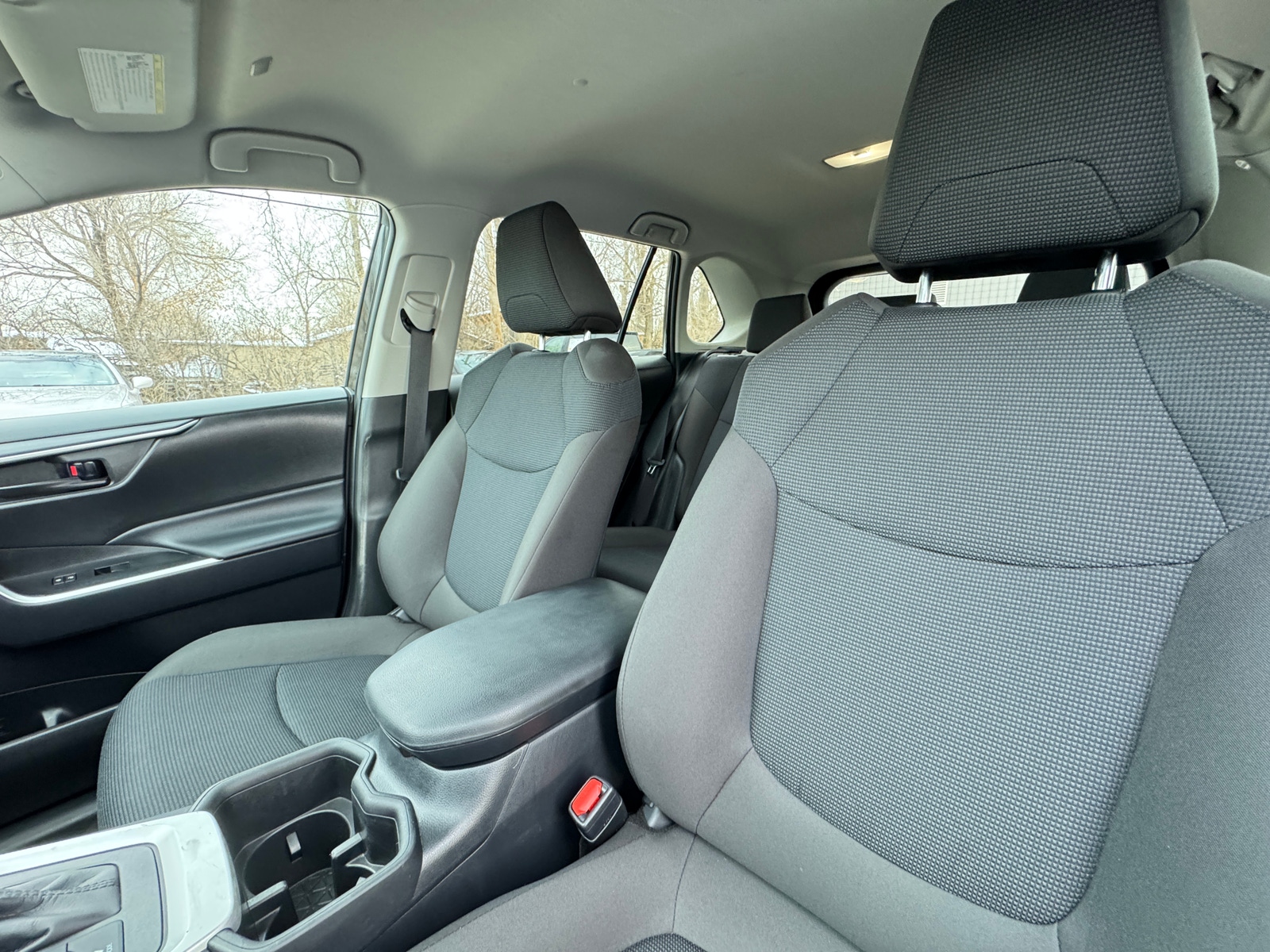 Thumbnail: 2025 Toyota RAV4 - 2